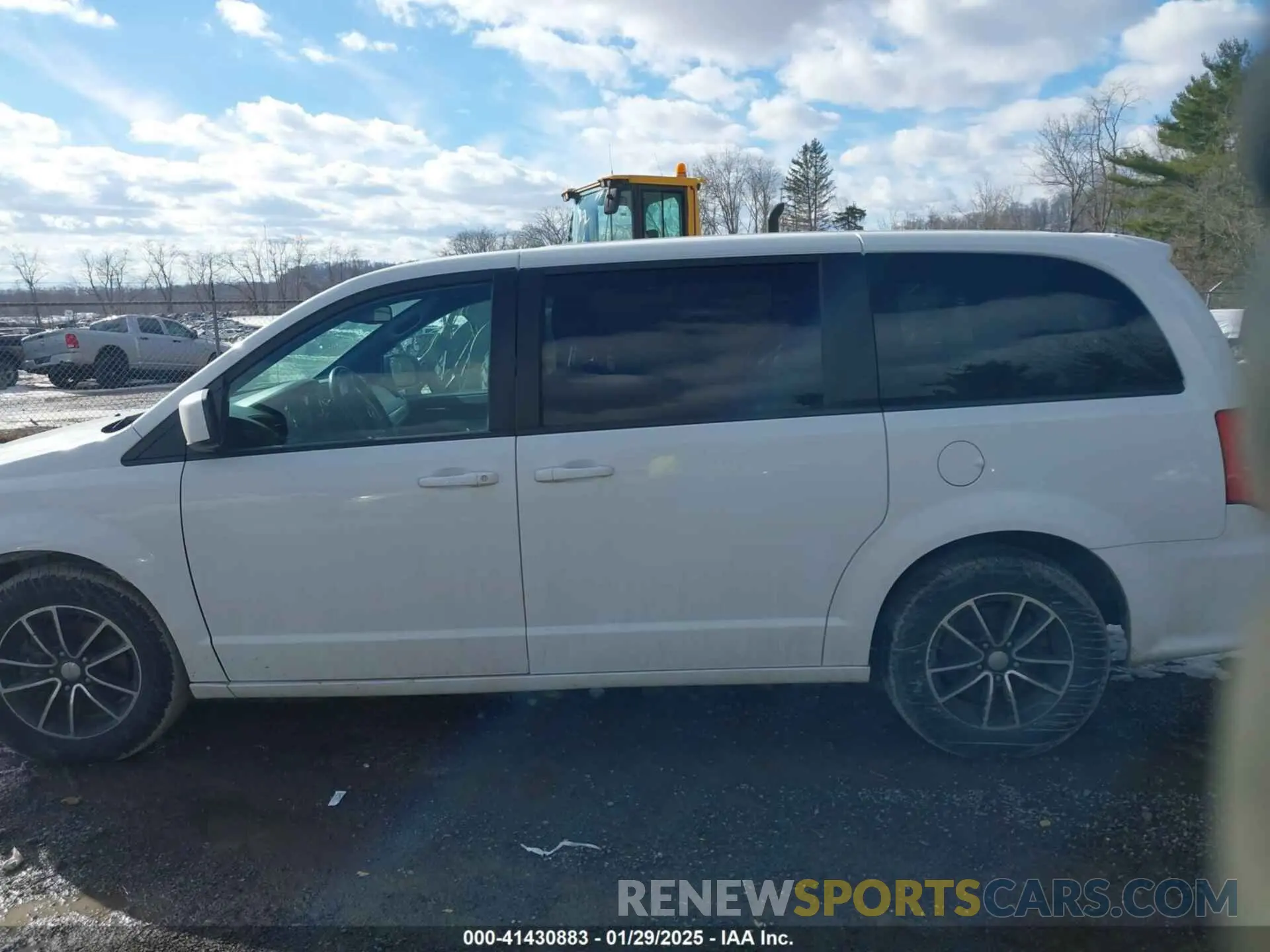 15 fotografías del automóvil dañado 2C4RDGEGXKR571286 DODGE GRAND CARAVAN 2019