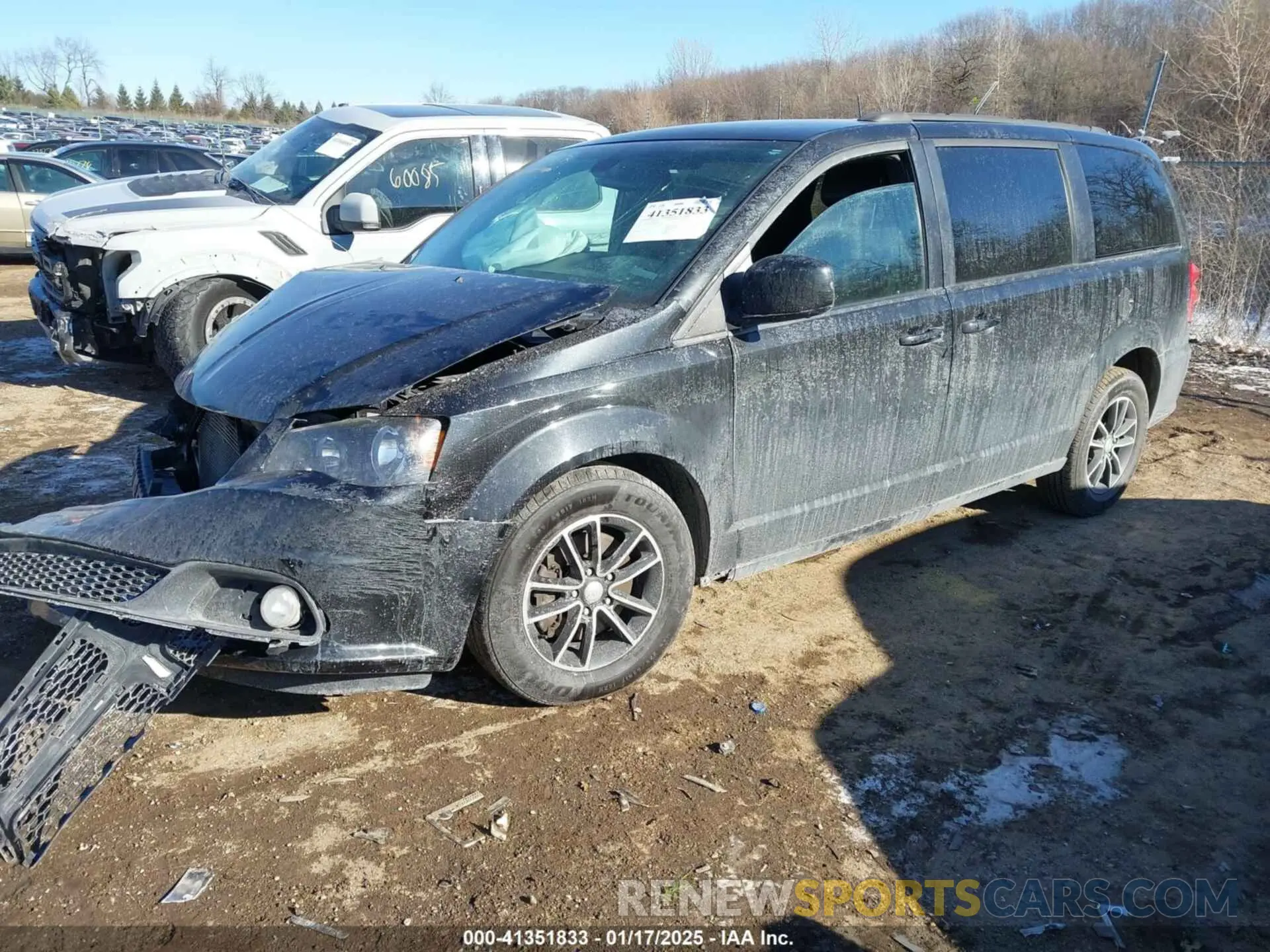 2 fotografías del automóvil dañado 2C4RDGEGXKR595975 DODGE GRAND CARAVAN 2019