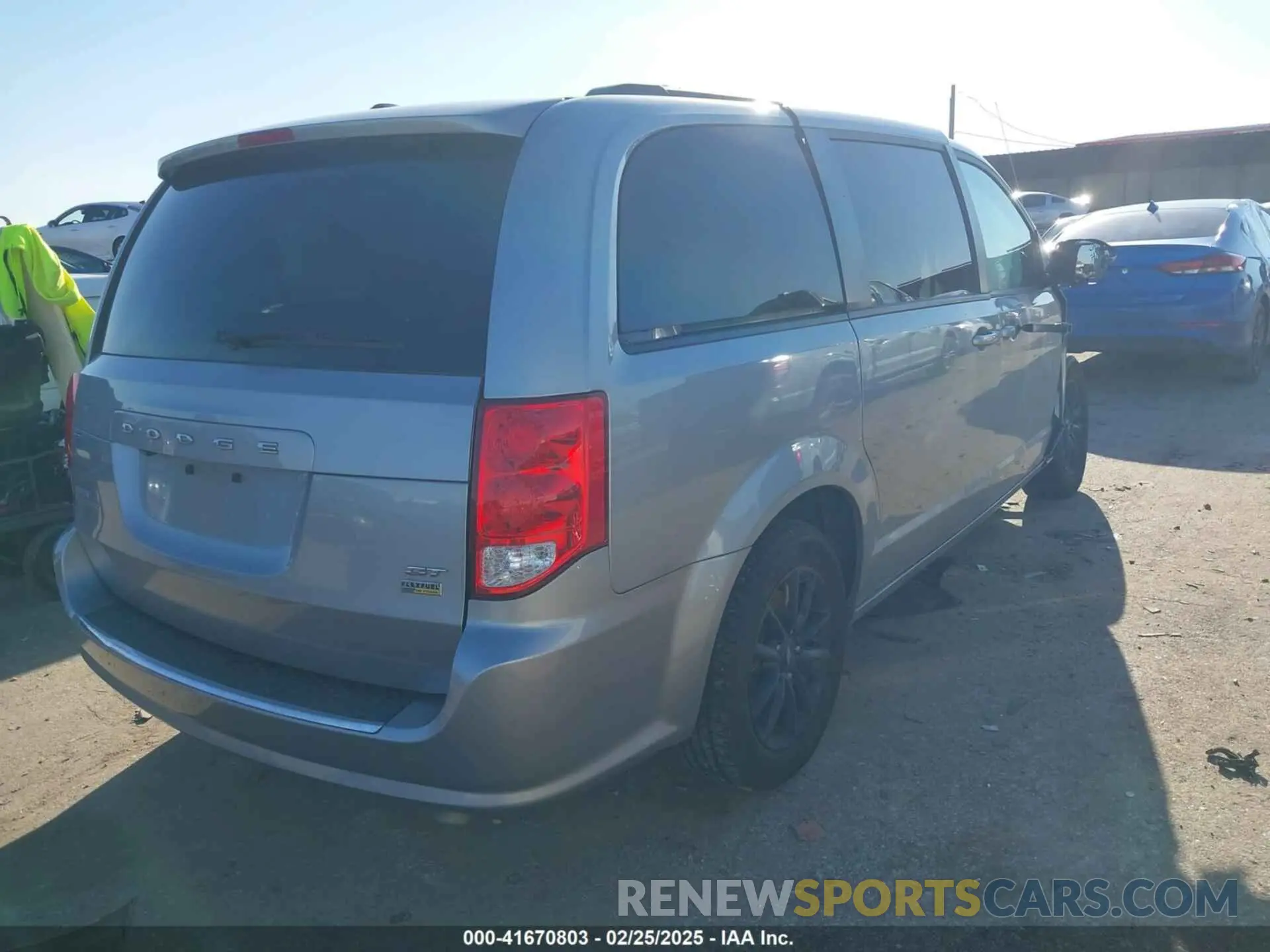 4 fotografías del automóvil dañado 2C4RDGEGXKR749990 DODGE GRAND CARAVAN 2019