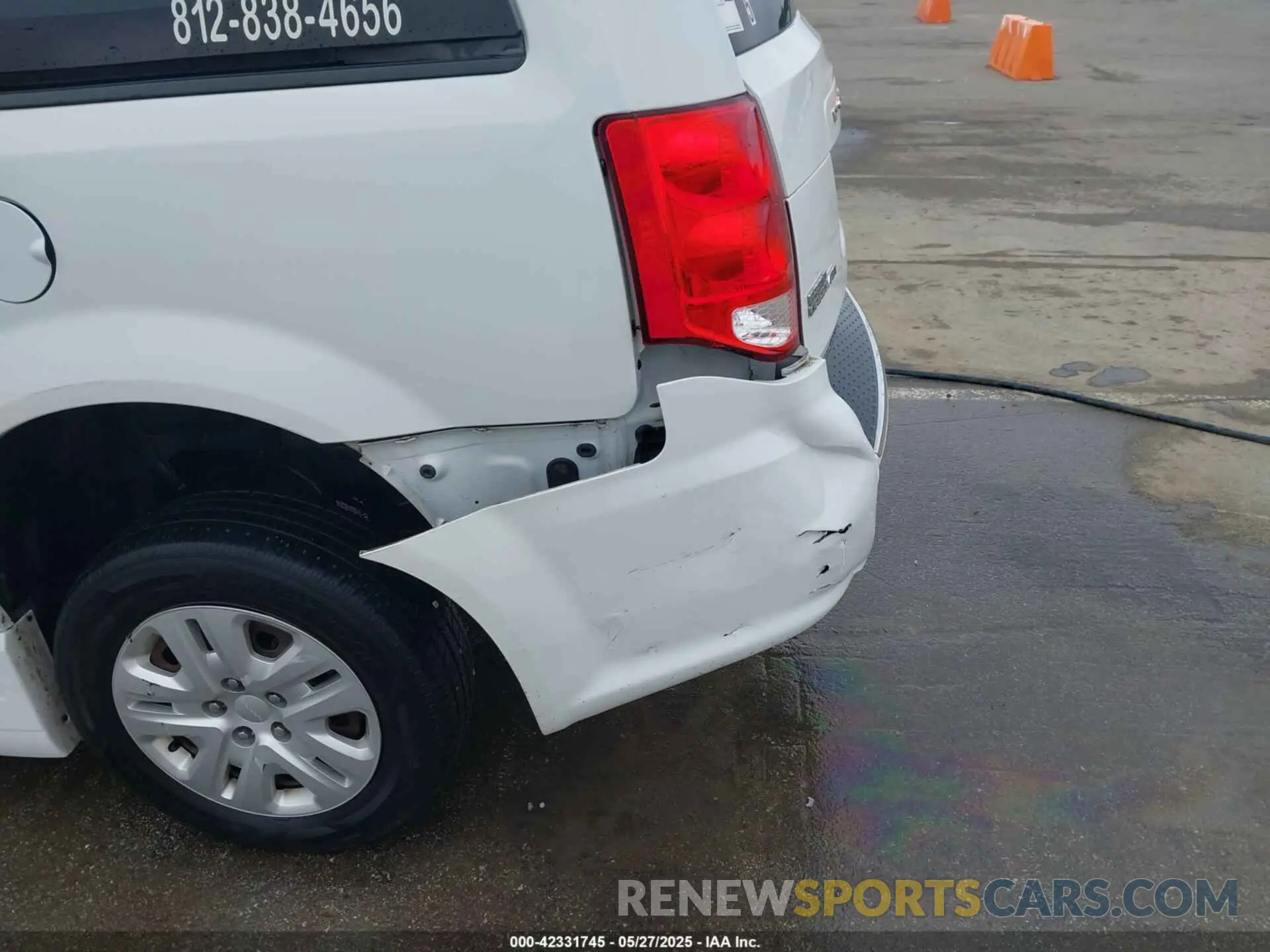 18 fotografías del automóvil dañado 2C7WDGBG0KR649598 DODGE GRAND CARAVAN 2019