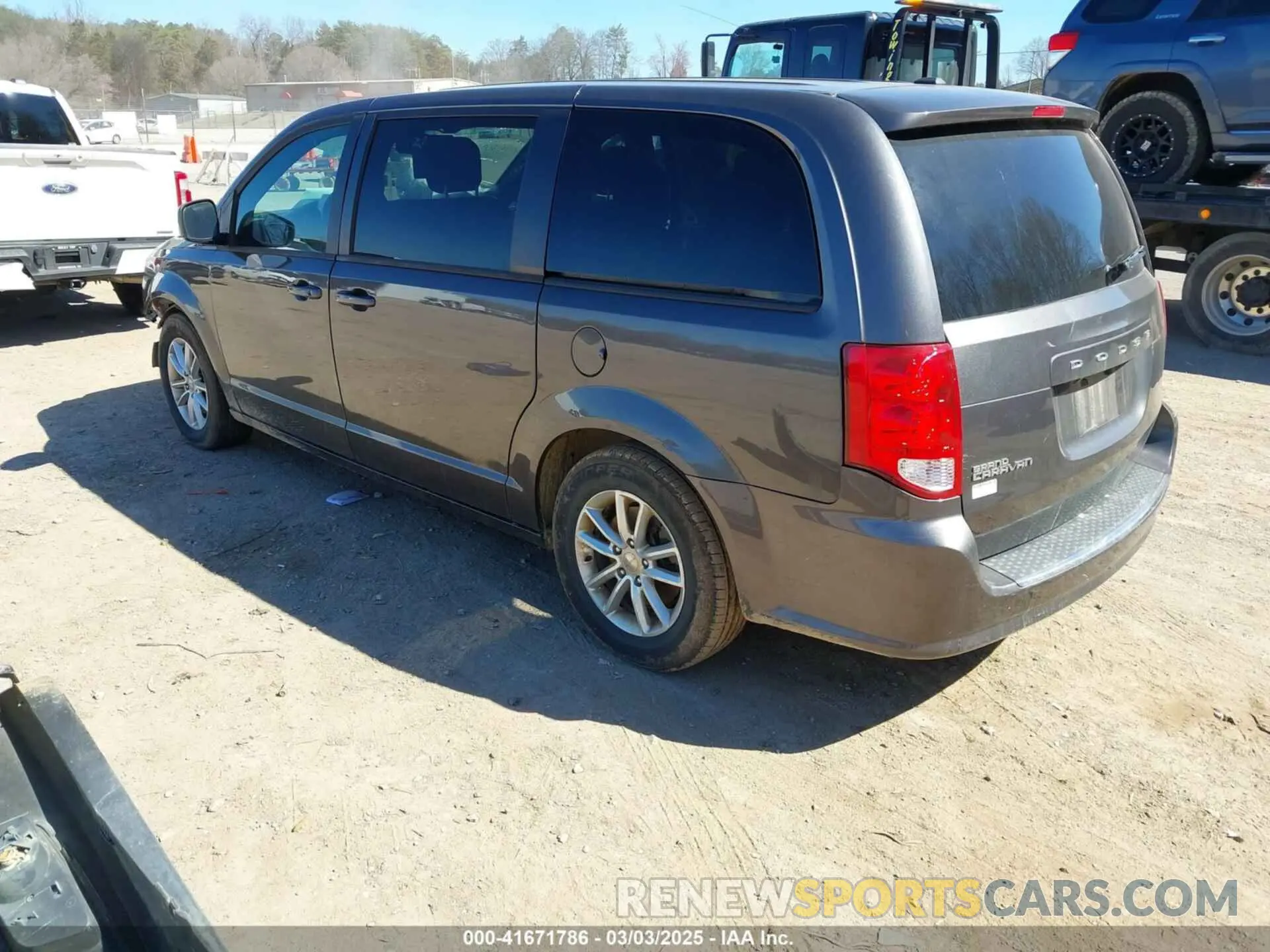 3 fotografías del automóvil dañado 2C4RDGBG3LR183953 DODGE GRAND CARAVAN 2020