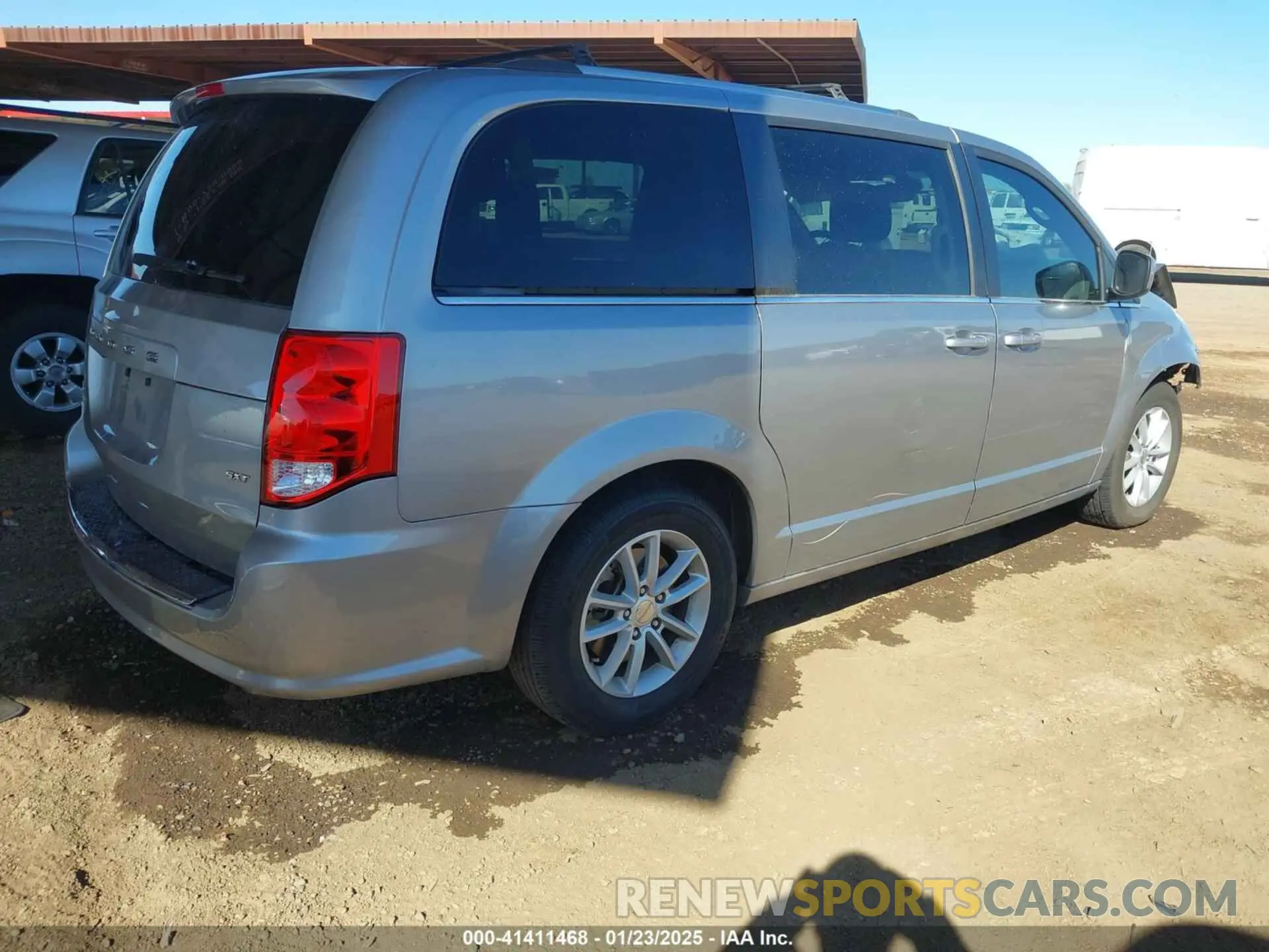 4 fotografías del automóvil dañado 2C4RDGCG2LR154457 DODGE GRAND CARAVAN 2020
