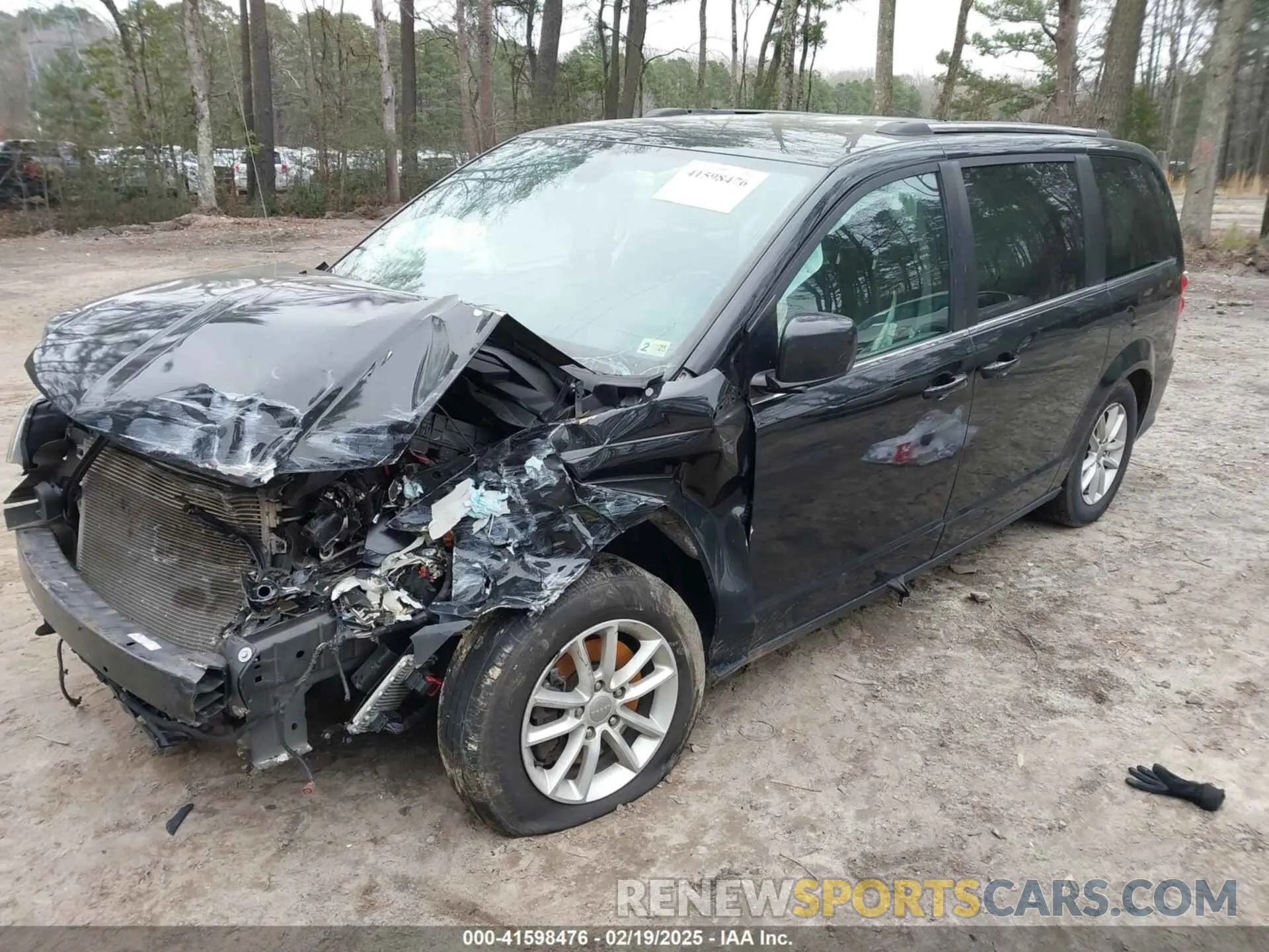 2 fotografías del automóvil dañado 2C4RDGCG6LR194251 DODGE GRAND CARAVAN 2020