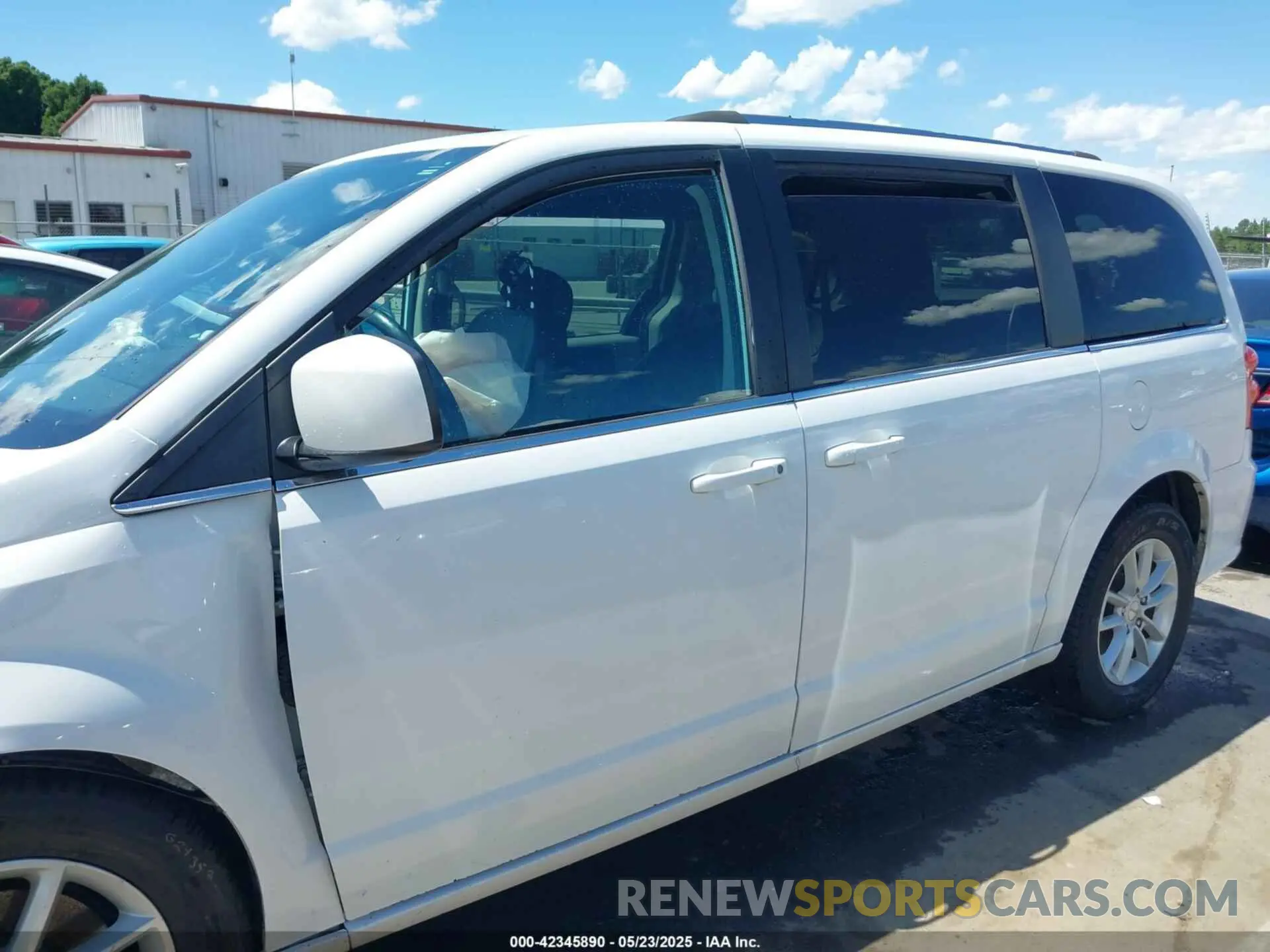 13 fotografías del automóvil dañado 2C4RDGCG7LR170203 DODGE GRAND CARAVAN 2020