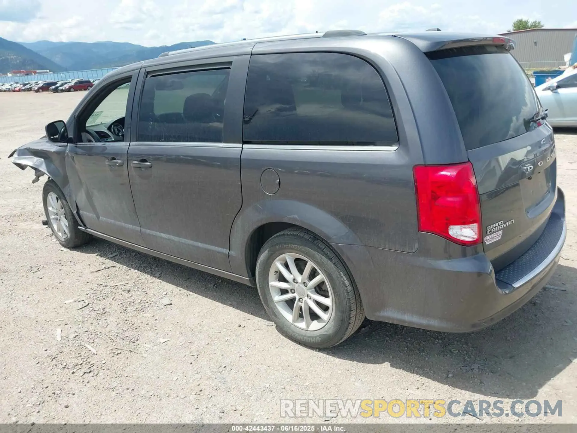3 fotografías del automóvil dañado 2C4RDGCG9LR167092 DODGE GRAND CARAVAN 2020