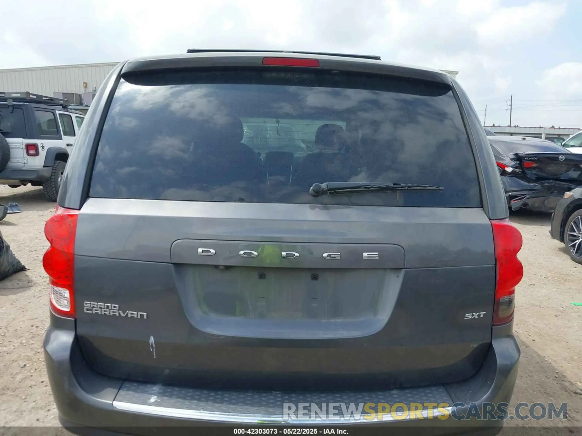 16 fotografías del automóvil dañado 2C4RDGCG9LR252742 DODGE GRAND CARAVAN 2020