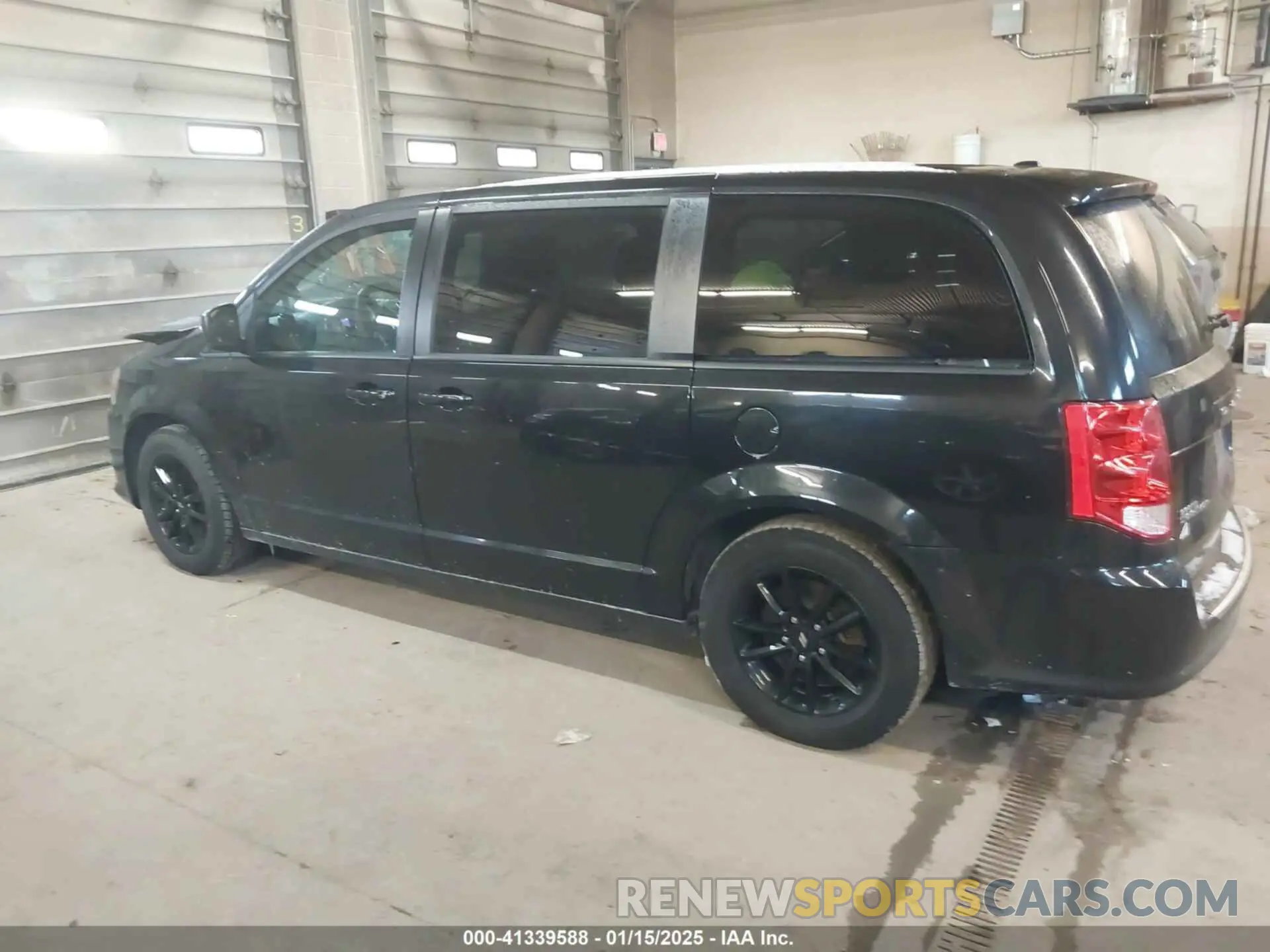 15 fotografías del automóvil dañado 2C4RDGEG3LR204392 DODGE GRAND CARAVAN 2020