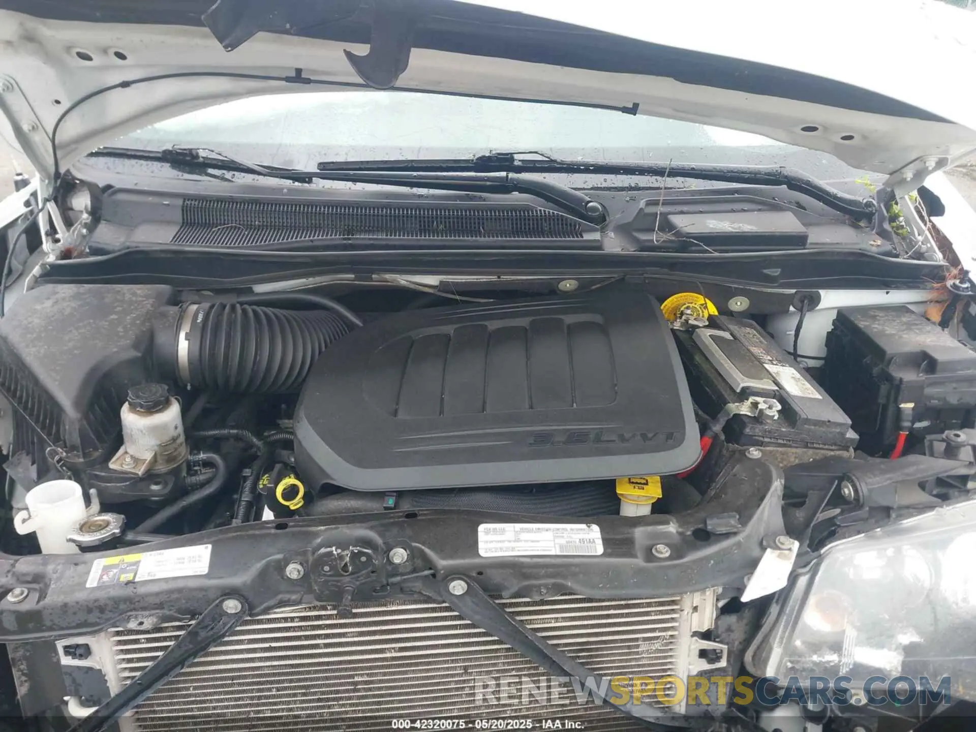 10 fotografías del automóvil dañado 2C4RDGEG8LR160325 DODGE GRAND CARAVAN 2020