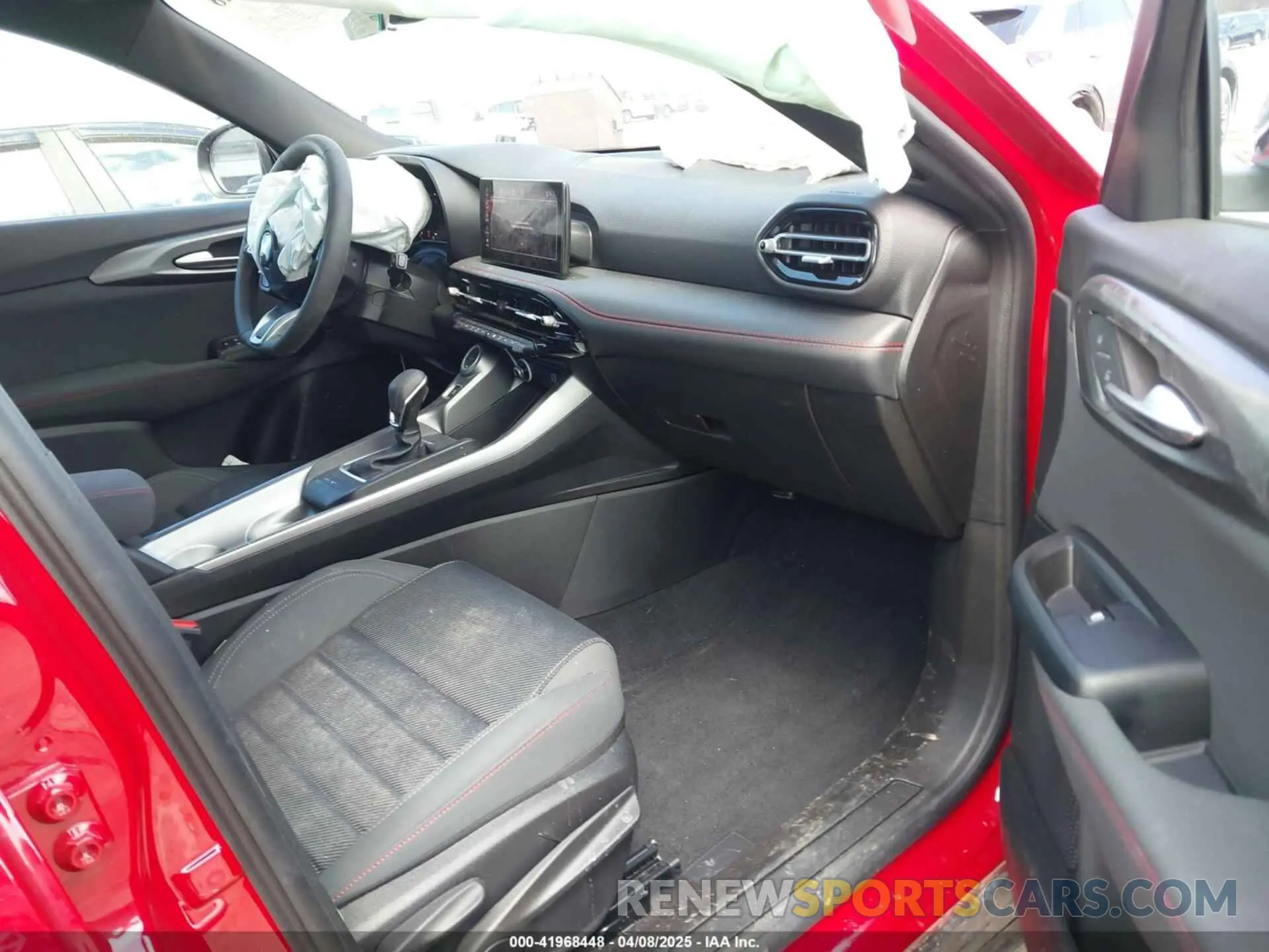 5 fotografías del automóvil dañado ZACNDFAN4R3A35503 DODGE HORNET 2024