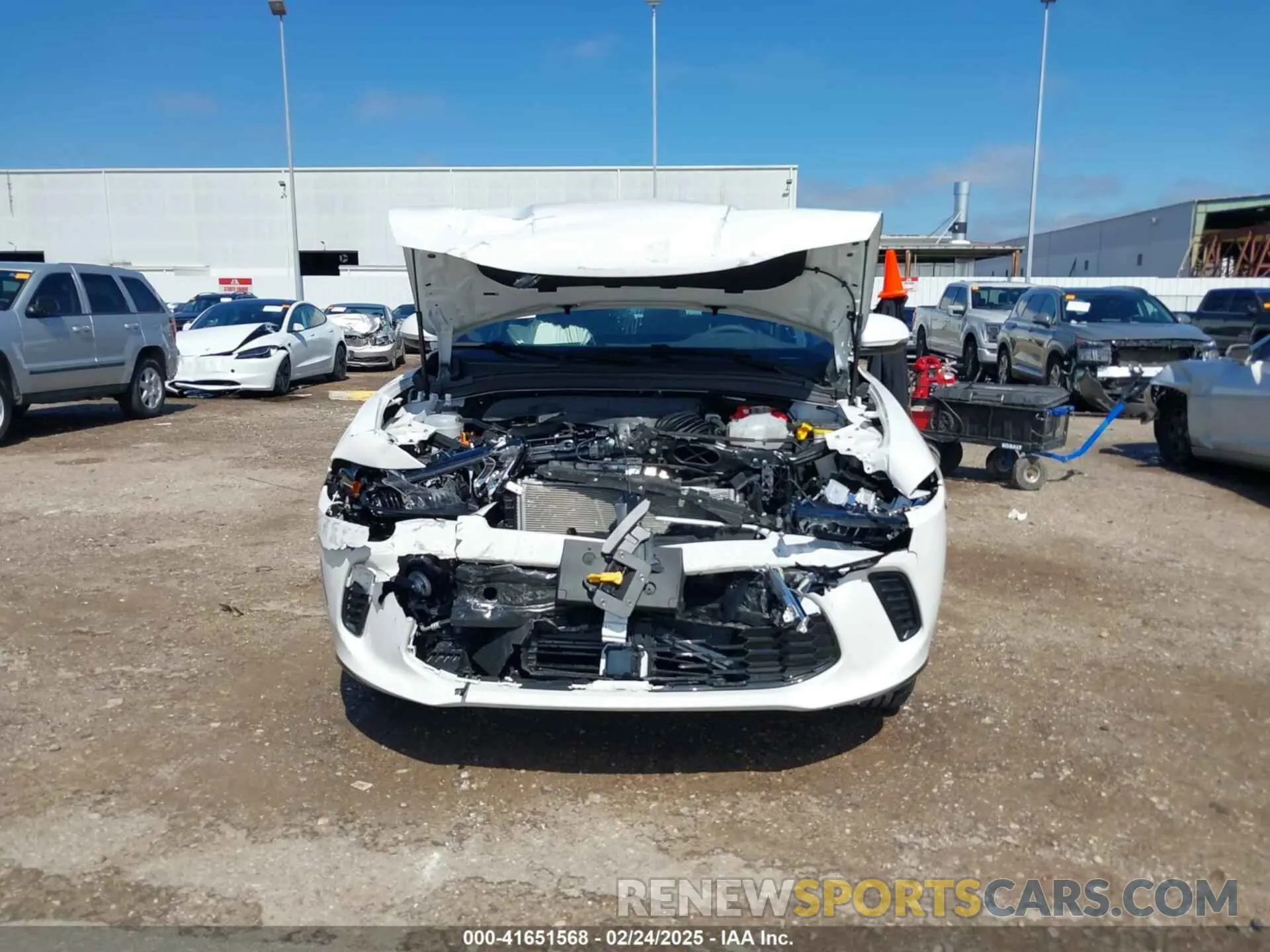 6 fotografías del automóvil dañado ZACPDFCW4R3A19882 DODGE HORNET 2024