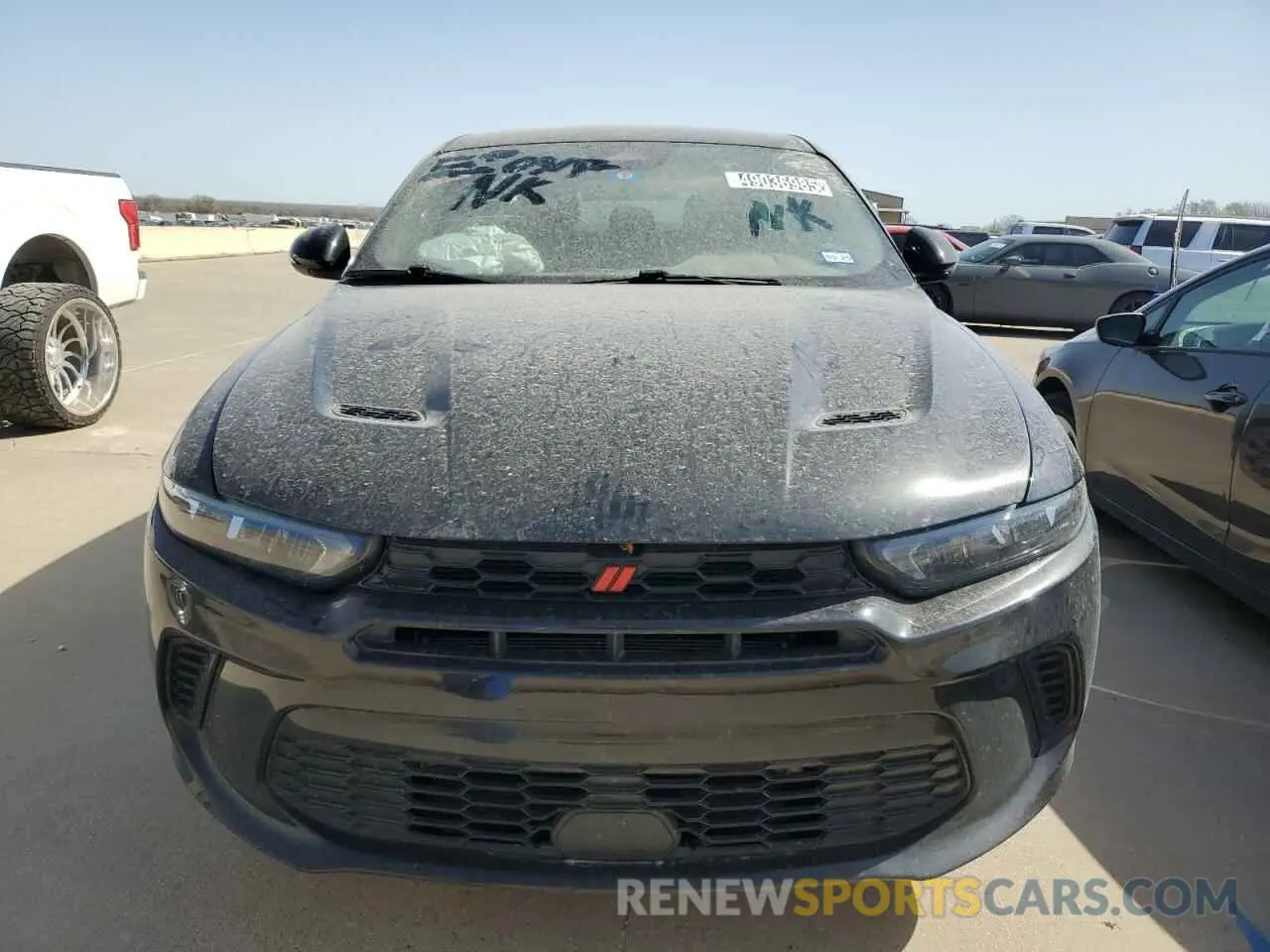 5 fotografías del automóvil dañado ZACNDFAN2P3A05462 DODGE HORNET GT 2023