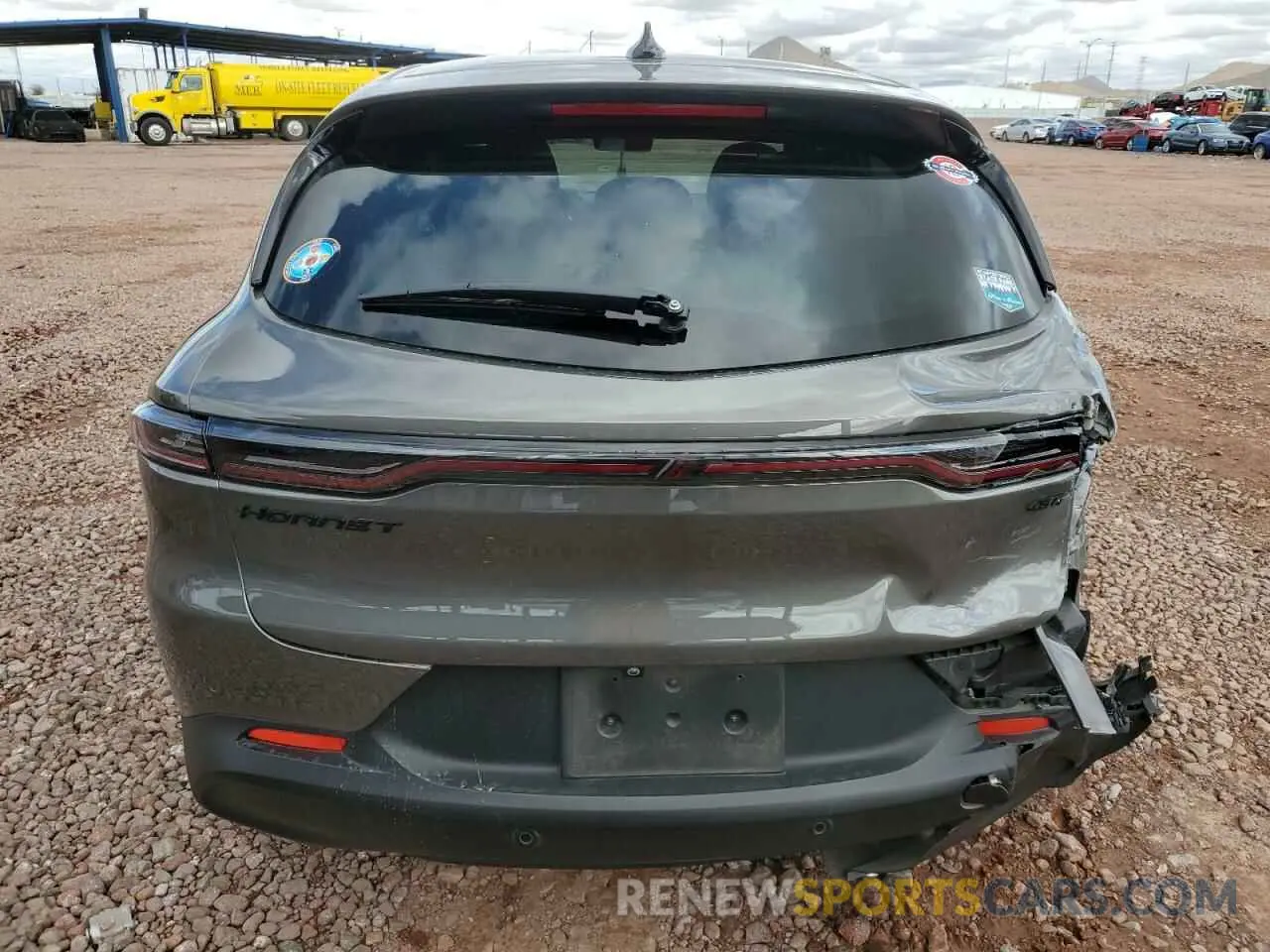 6 fotografías del automóvil dañado ZACNDFAN3R3A13248 DODGE HORNET GT 2024