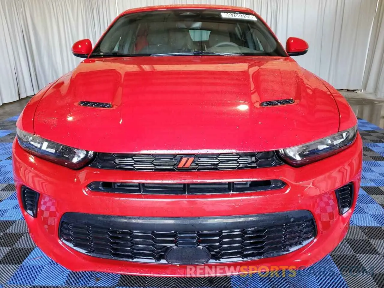 5 fotografías del automóvil dañado ZACNDFAN4R3A41902 DODGE HORNET GT 2024