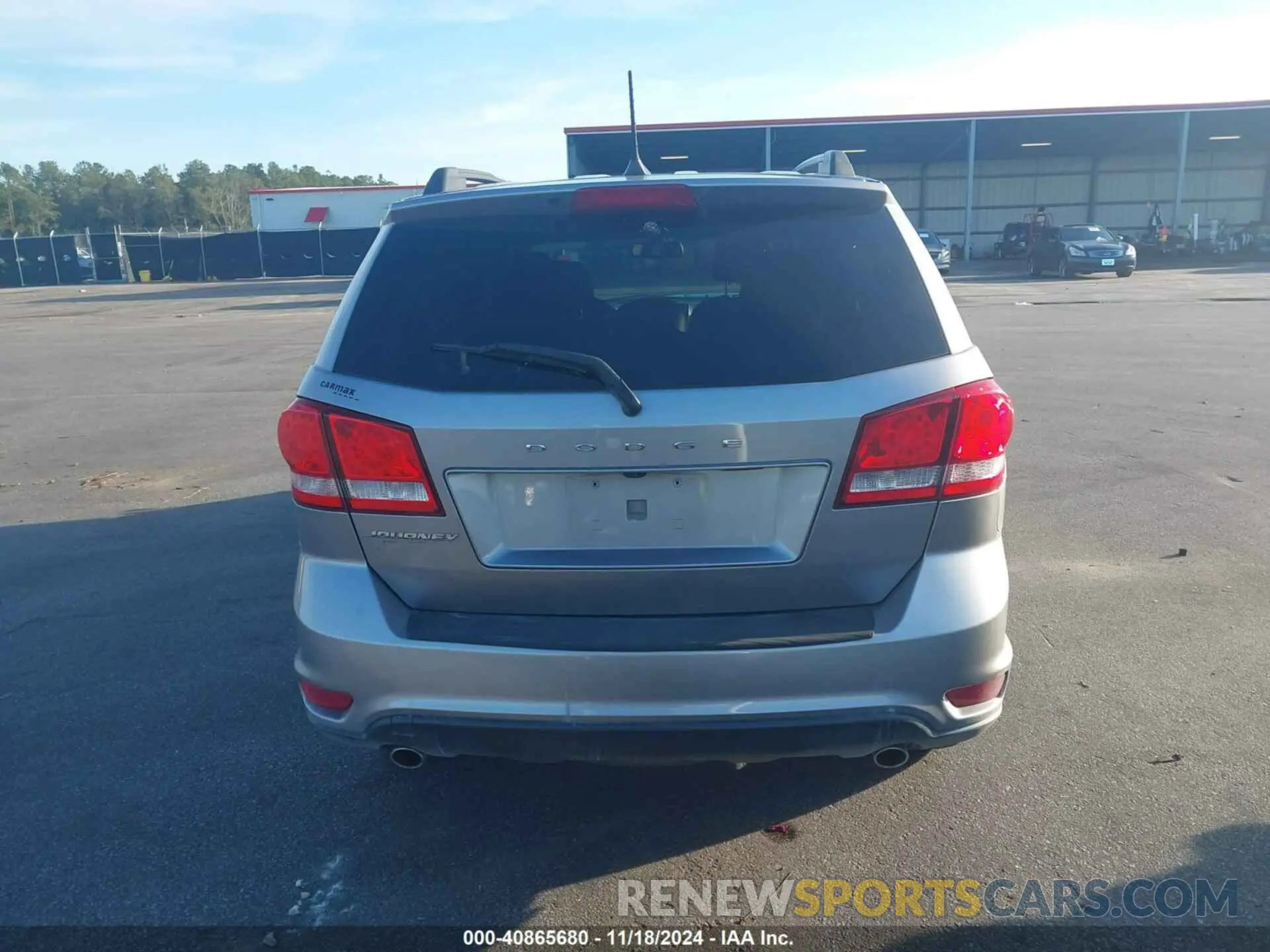 16 fotografías del automóvil dañado 3C4PDCBG6JT526376 DODGE JOURNEY 2018
