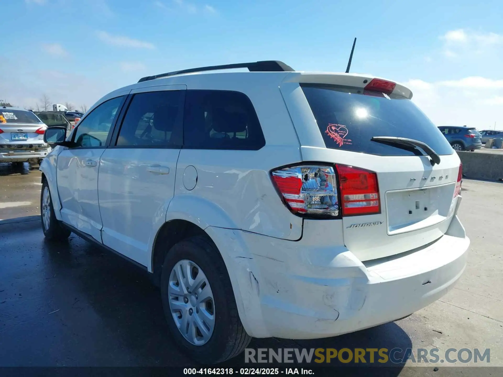3 fotografías del automóvil dañado 3C4PDCAB1KT868065 DODGE JOURNEY 2019