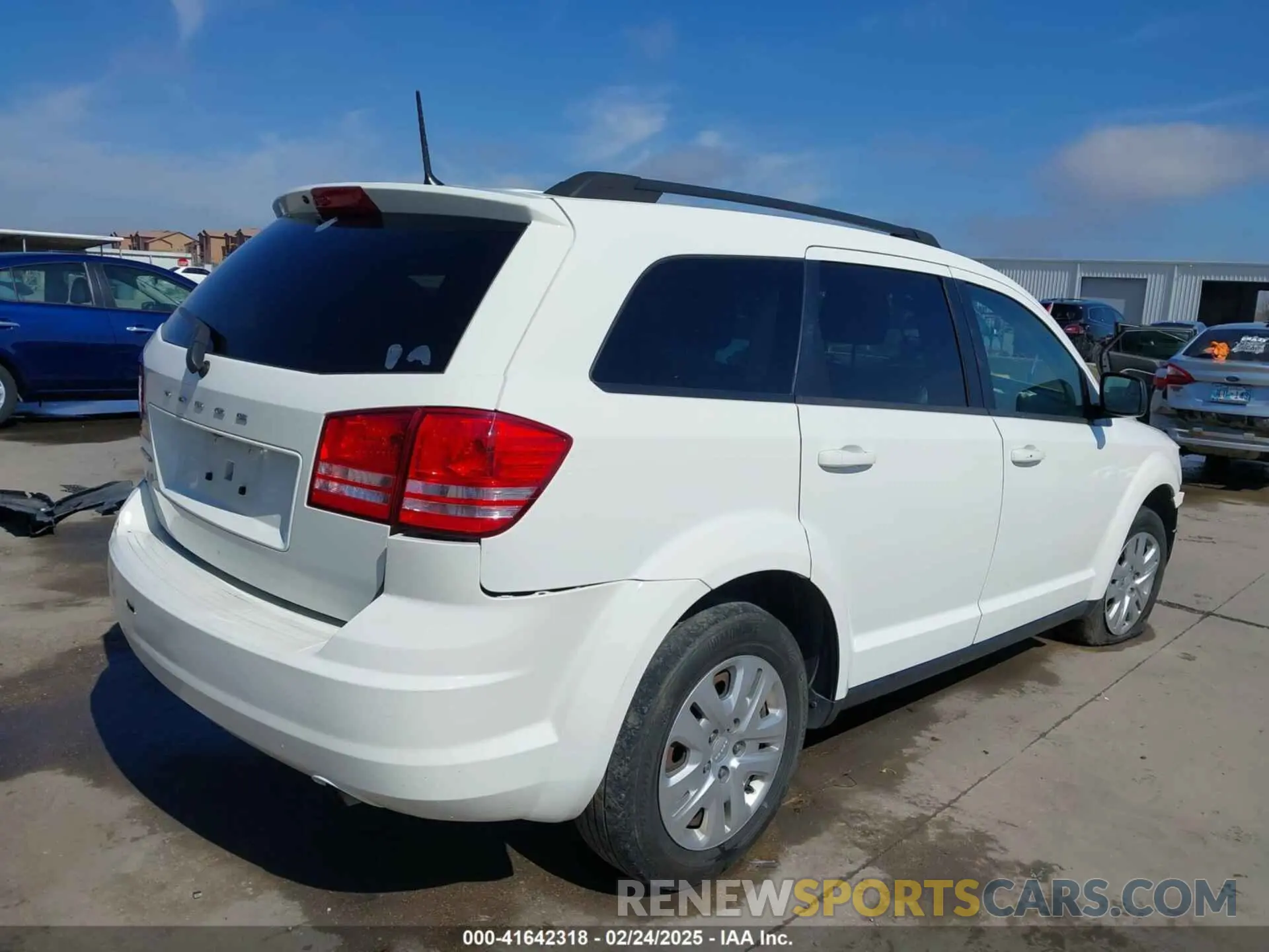 4 fotografías del automóvil dañado 3C4PDCAB1KT868065 DODGE JOURNEY 2019