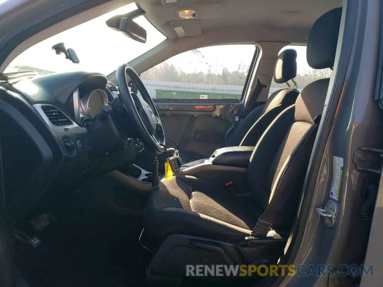 7 fotografías del automóvil dañado 3C4PDCAB2KT815598 DODGE JOURNEY 2019