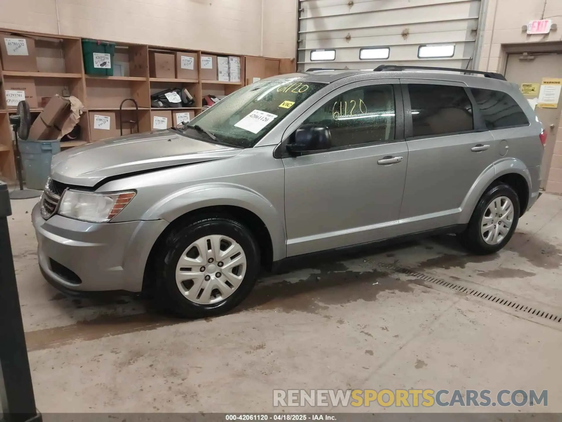 2 fotografías del automóvil dañado 3C4PDCAB3KT747036 DODGE JOURNEY 2019