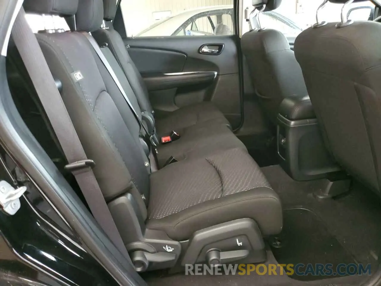 11 fotografías del automóvil dañado 3C4PDCAB3KT803881 DODGE JOURNEY 2019