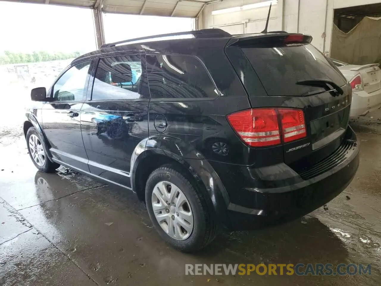 2 fotografías del automóvil dañado 3C4PDCAB3KT803881 DODGE JOURNEY 2019