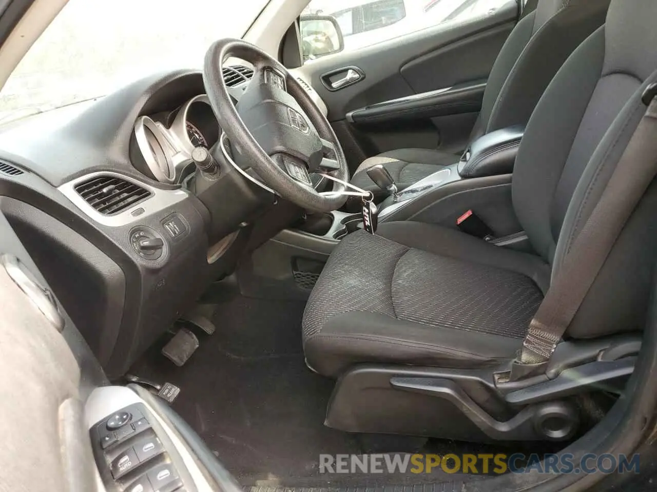 7 fotografías del automóvil dañado 3C4PDCAB3KT803881 DODGE JOURNEY 2019