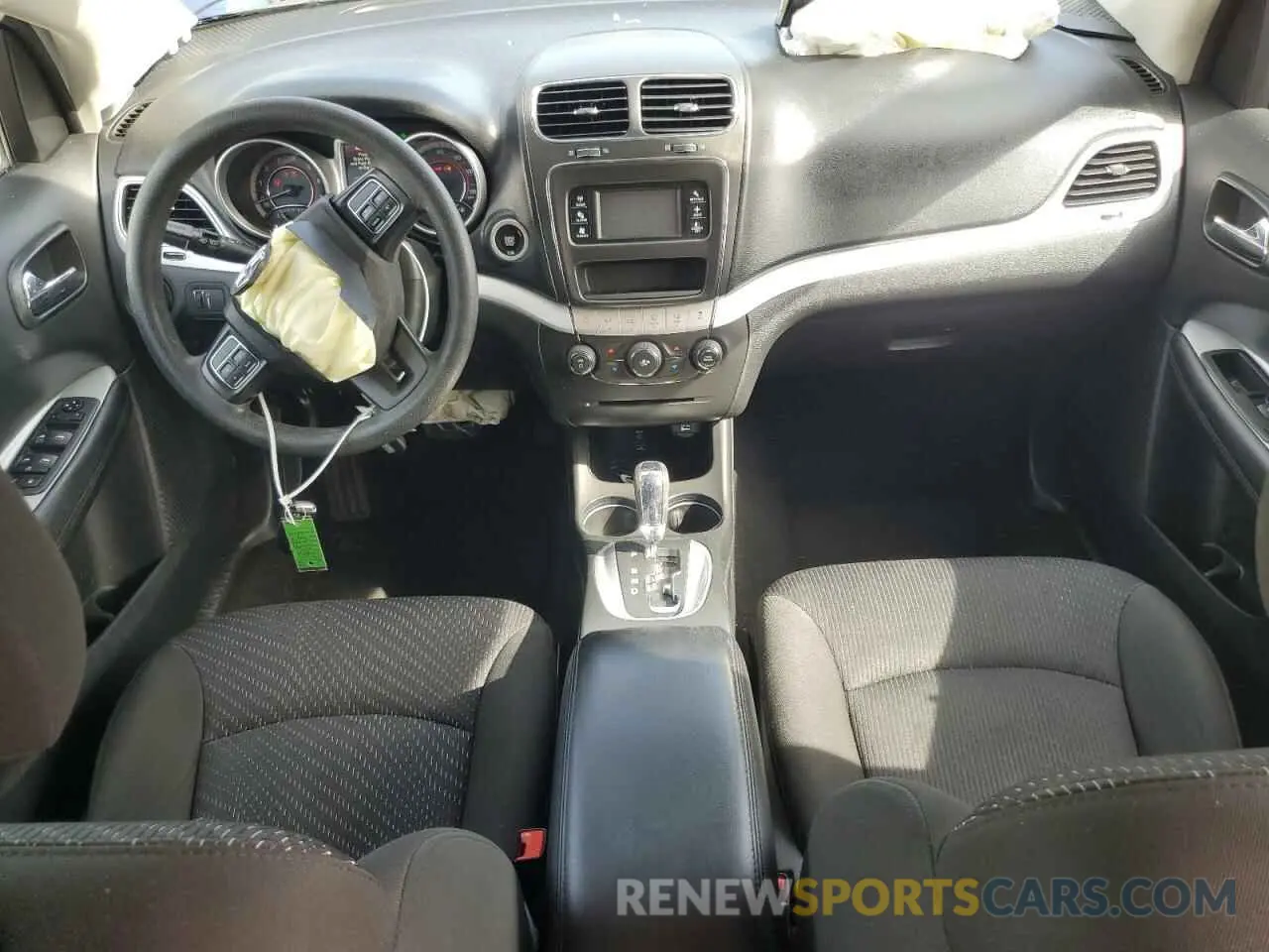 8 fotografías del automóvil dañado 3C4PDCAB4KT746719 DODGE JOURNEY 2019