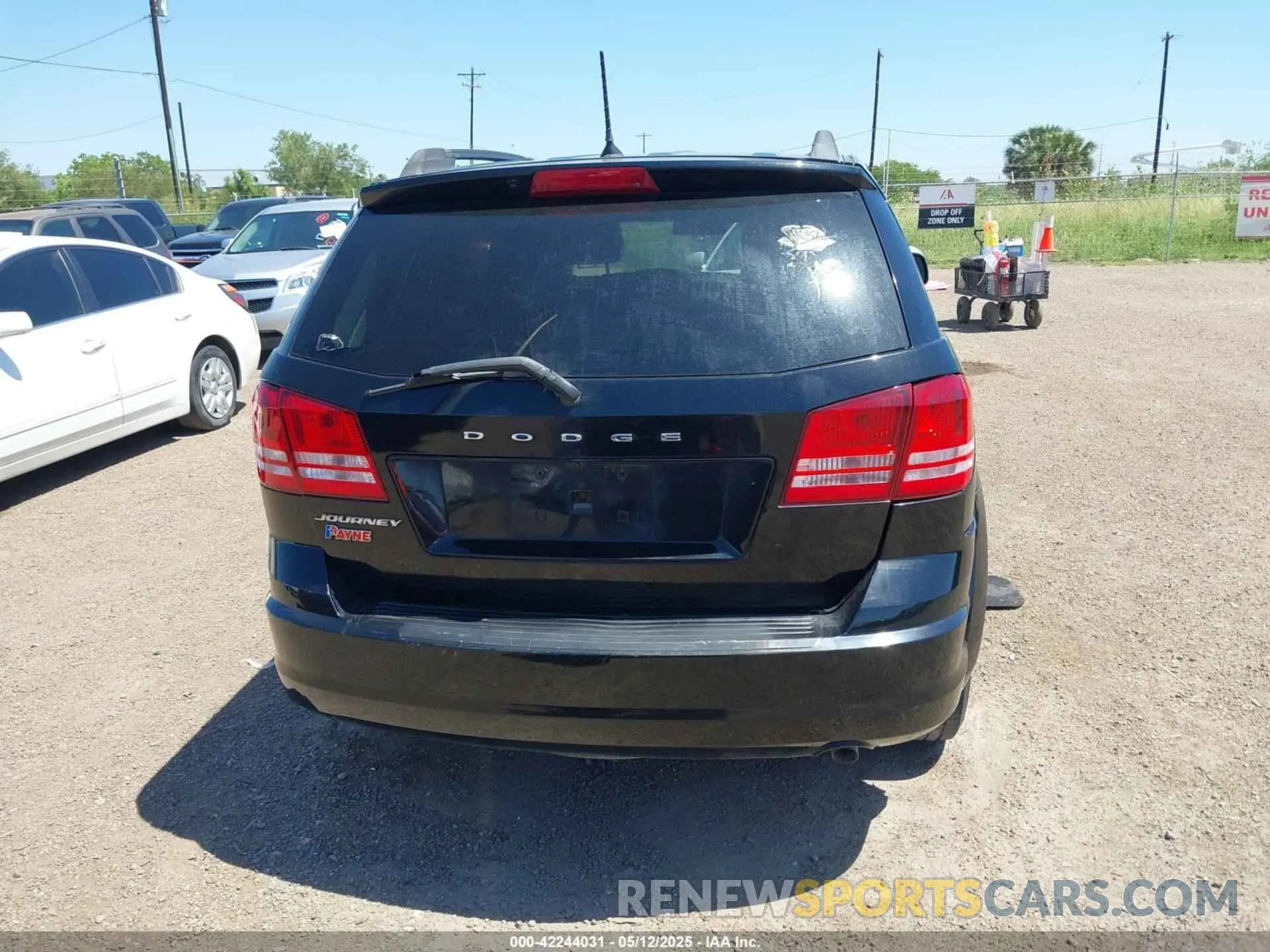 16 fotografías del automóvil dañado 3C4PDCAB4KT858968 DODGE JOURNEY 2019