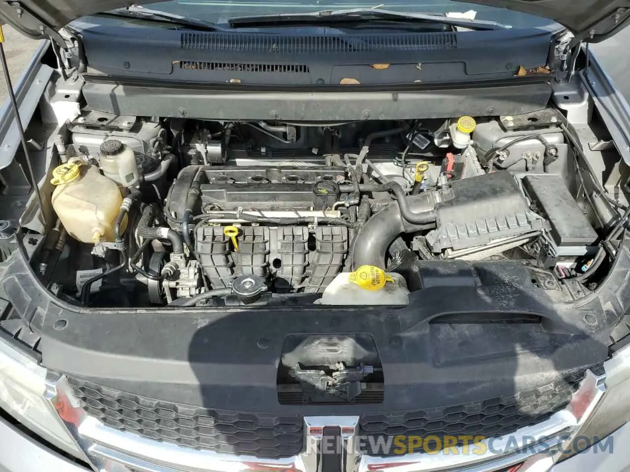 12 fotografías del automóvil dañado 3C4PDCAB6KT737942 DODGE JOURNEY 2019