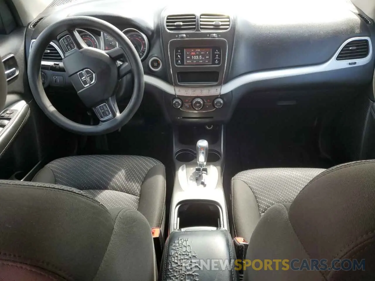 8 fotografías del automóvil dañado 3C4PDCAB6KT737942 DODGE JOURNEY 2019