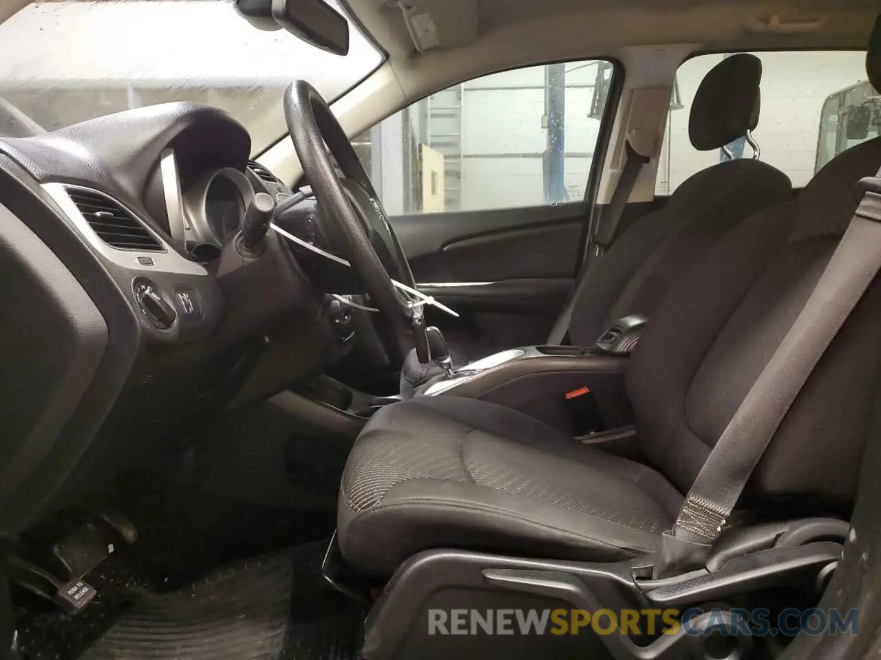 7 fotografías del automóvil dañado 3C4PDCAB6KT751470 DODGE JOURNEY 2019