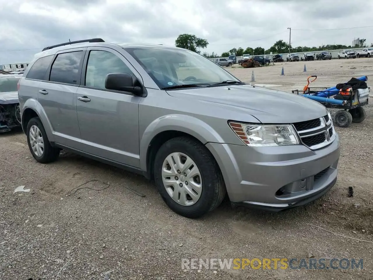 4 fotografías del automóvil dañado 3C4PDCABXKT810259 DODGE JOURNEY 2019
