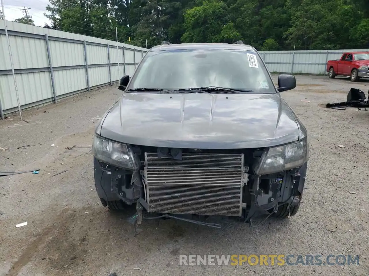5 fotografías del automóvil dañado 3C4PDCBB0KT875474 DODGE JOURNEY 2019