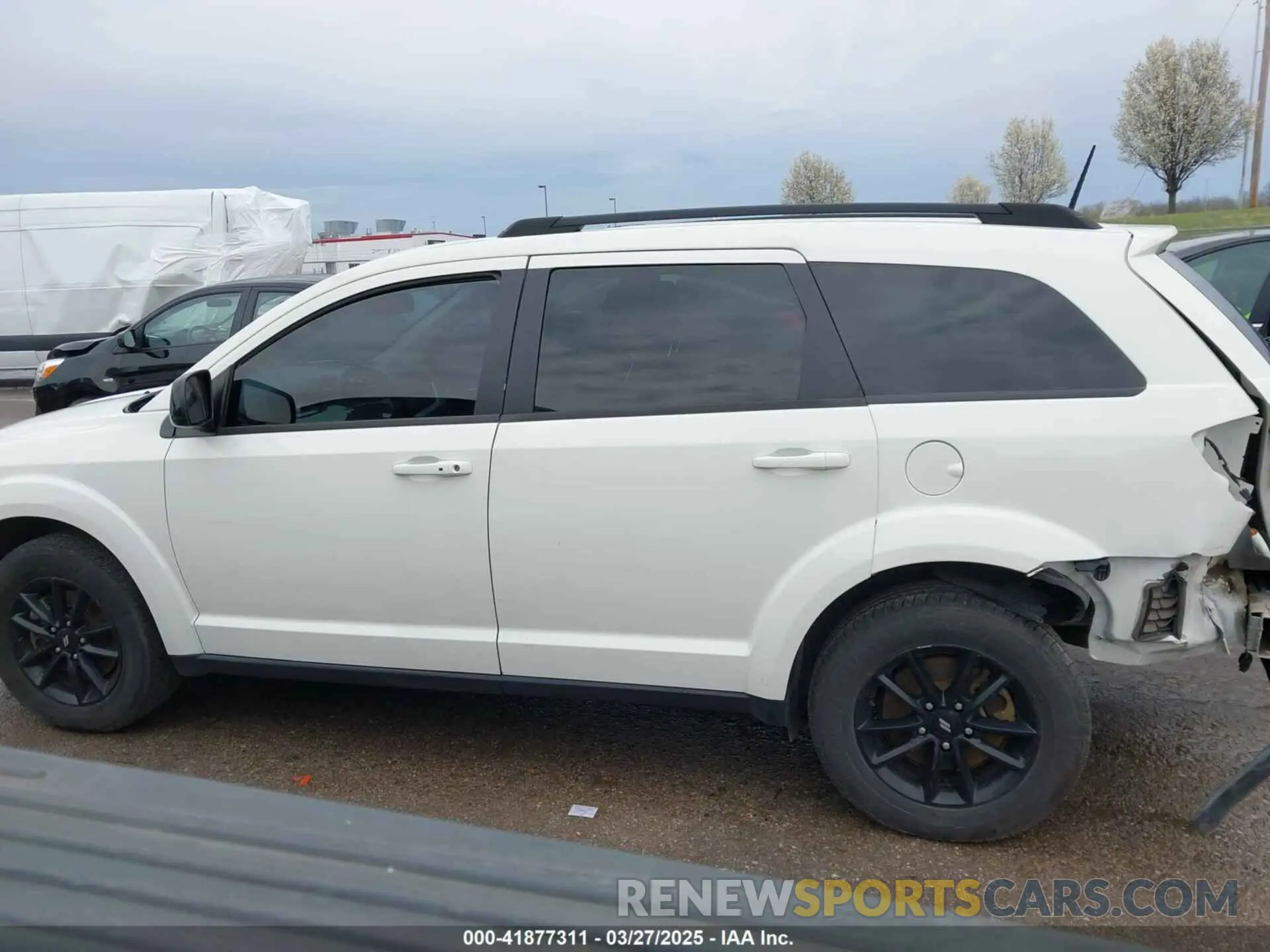 15 fotografías del automóvil dañado 3C4PDCBB1KT845643 DODGE JOURNEY 2019