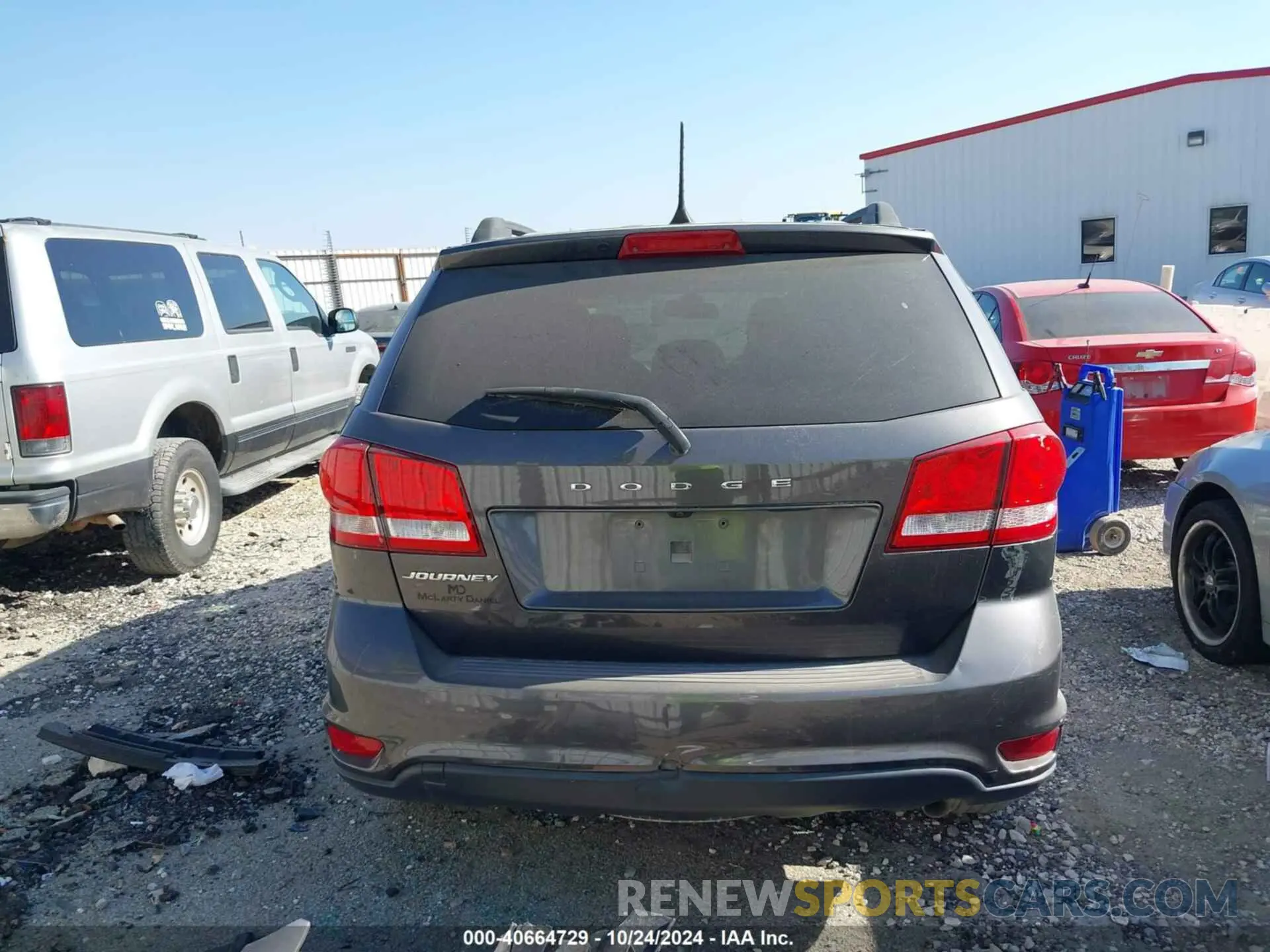 17 fotografías del automóvil dañado 3C4PDCBB1KT864015 DODGE JOURNEY 2019
