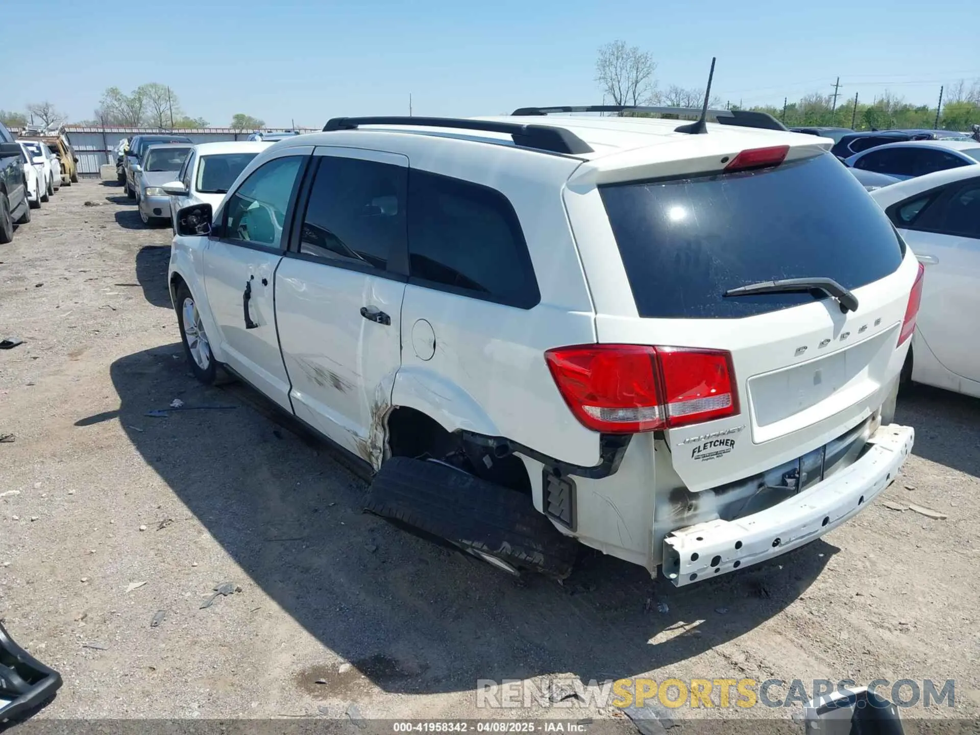3 fotografías del automóvil dañado 3C4PDCBB4KT866941 DODGE JOURNEY 2019