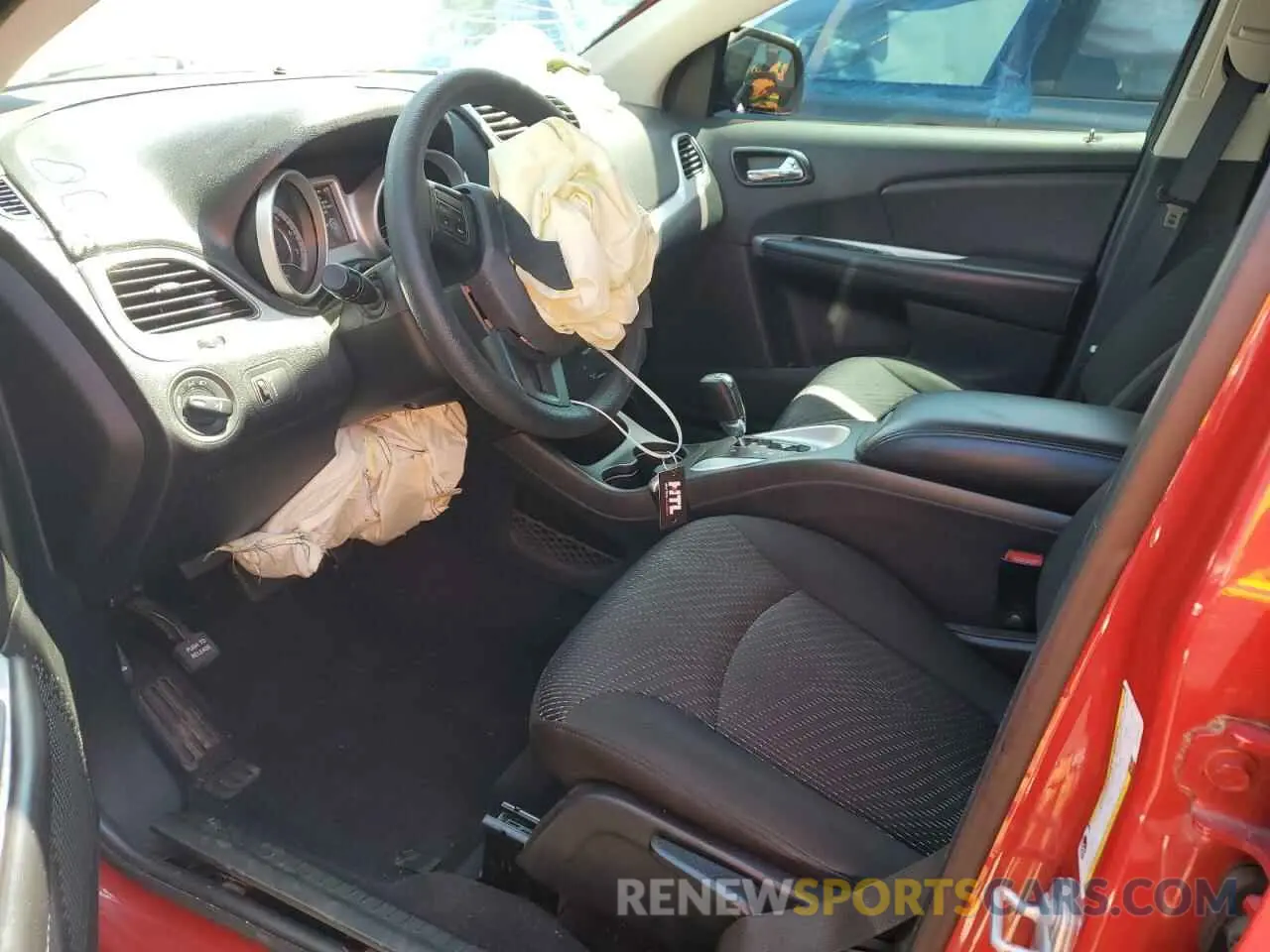 7 fotografías del automóvil dañado 3C4PDCBB5KT845578 DODGE JOURNEY 2019