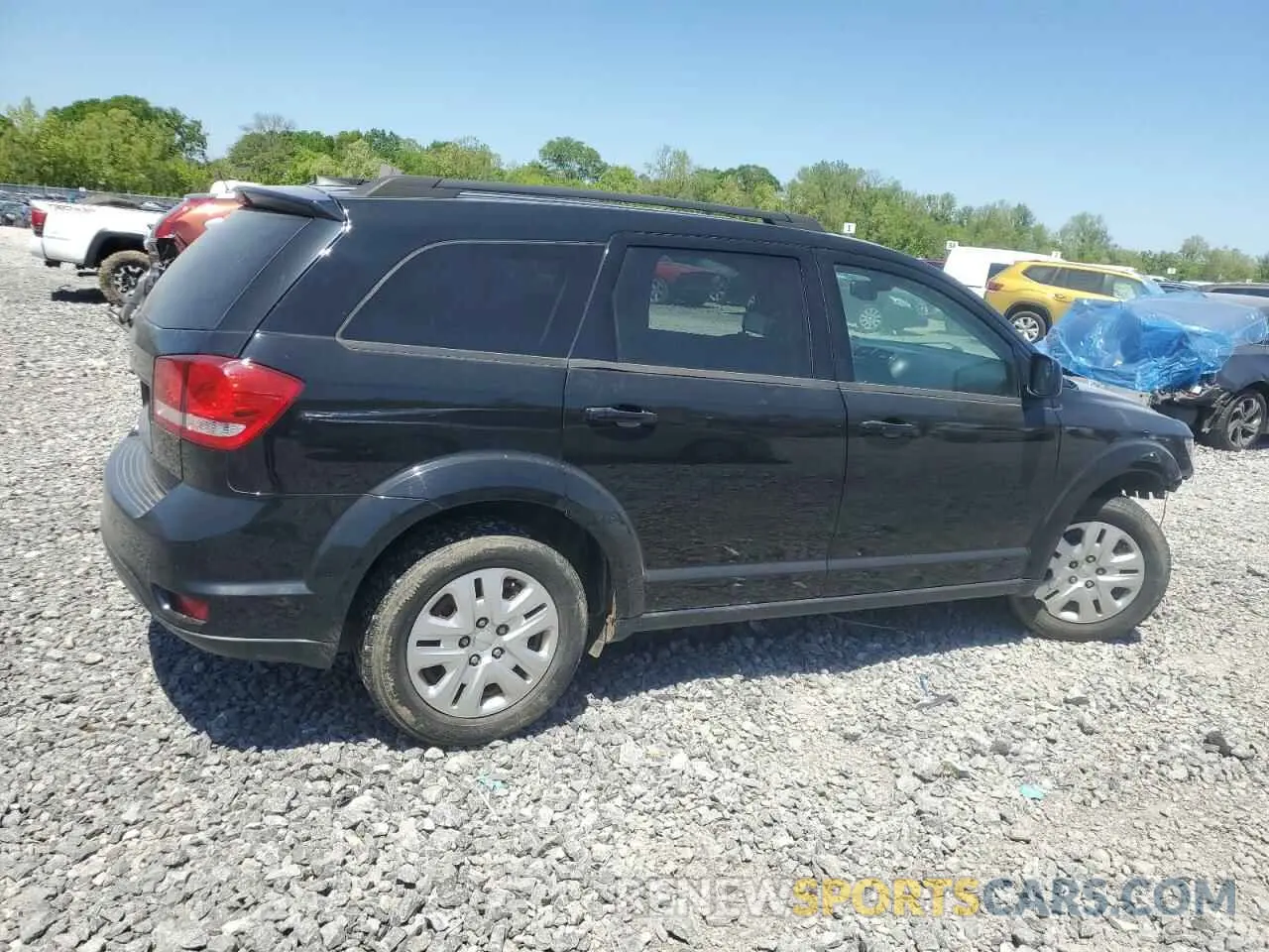 3 fotografías del automóvil dañado 3C4PDCBB6KT837618 DODGE JOURNEY 2019