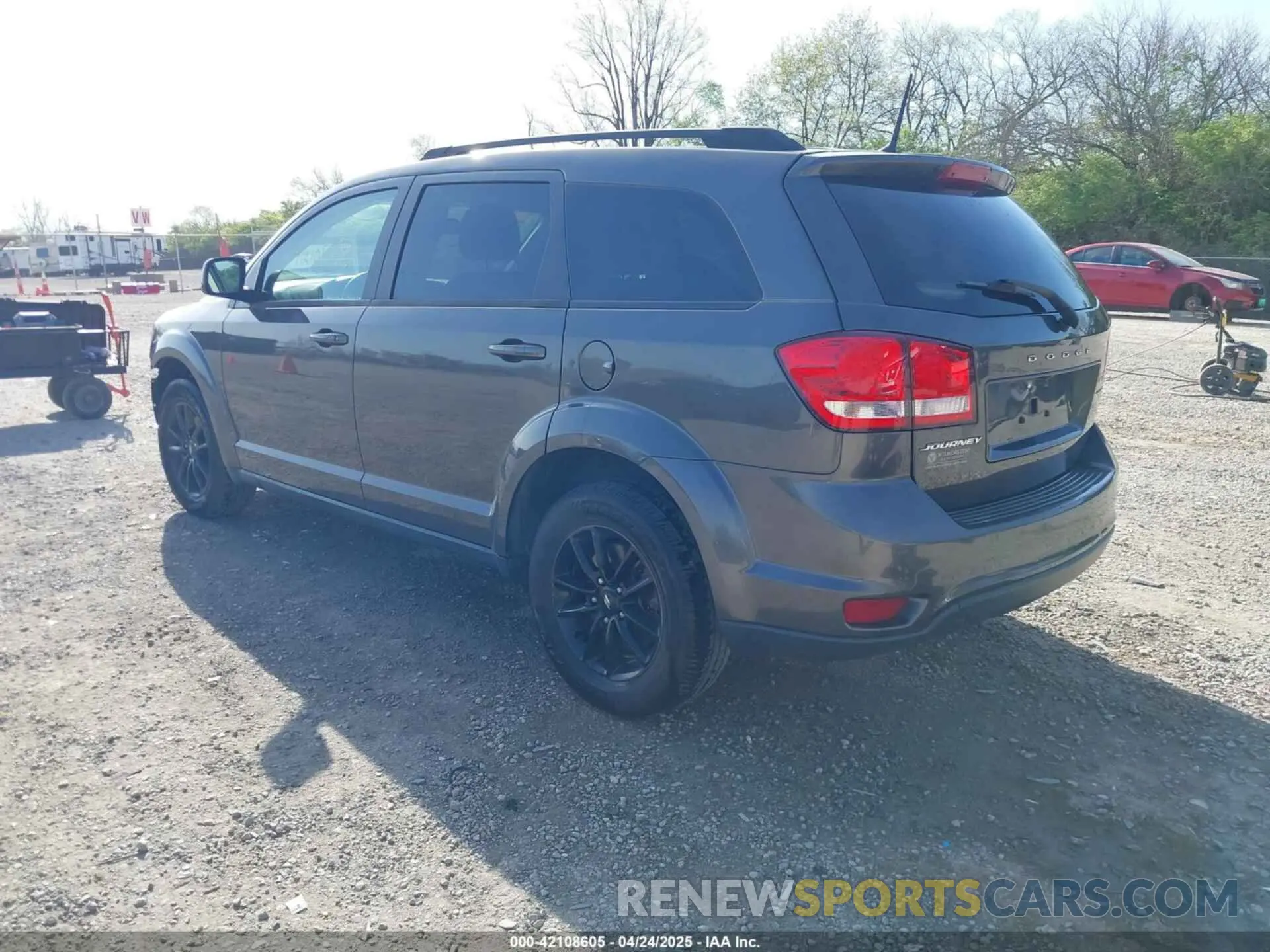 3 fotografías del automóvil dañado 3C4PDCBB7KT852418 DODGE JOURNEY 2019