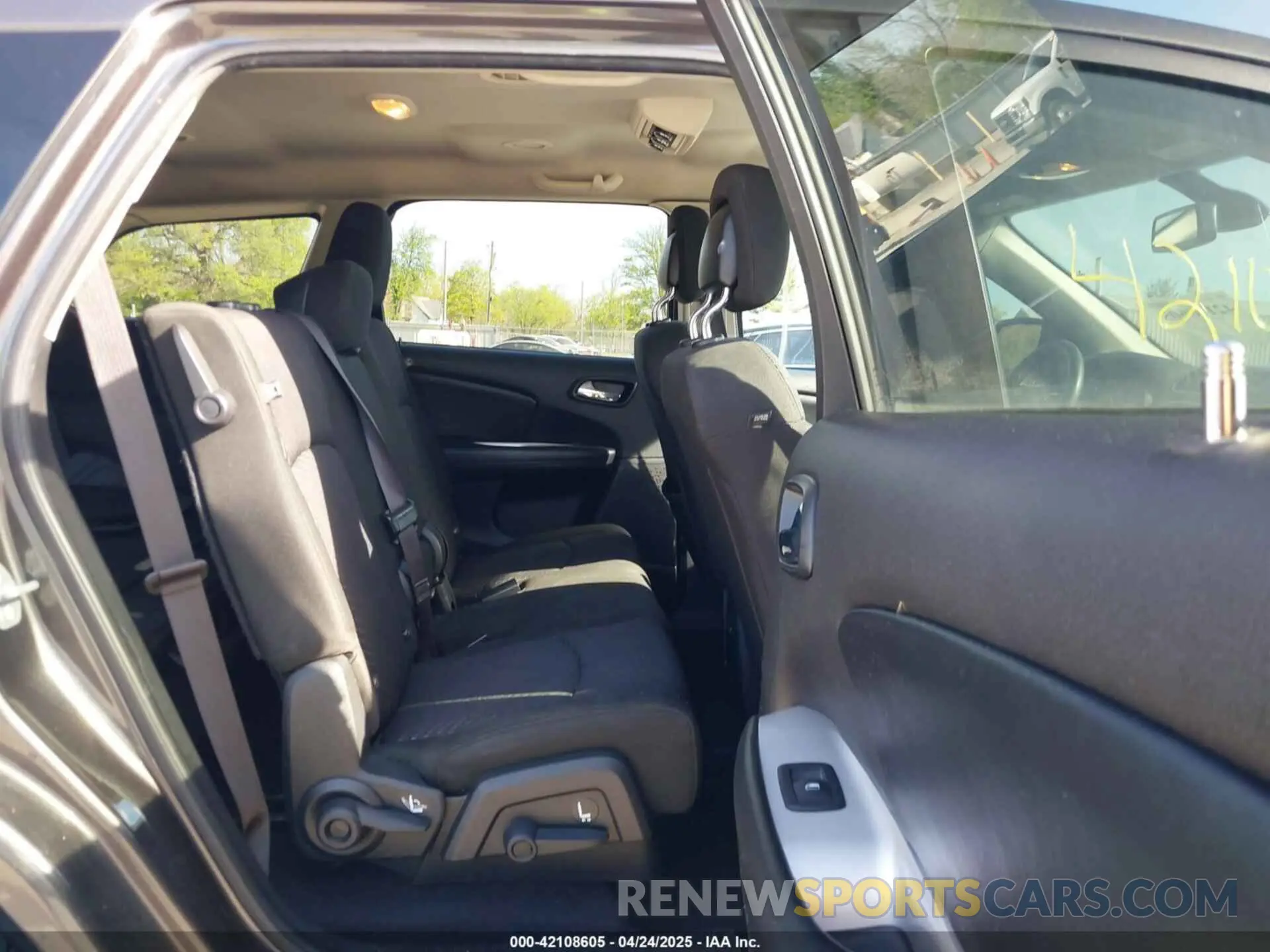 8 fotografías del automóvil dañado 3C4PDCBB7KT852418 DODGE JOURNEY 2019