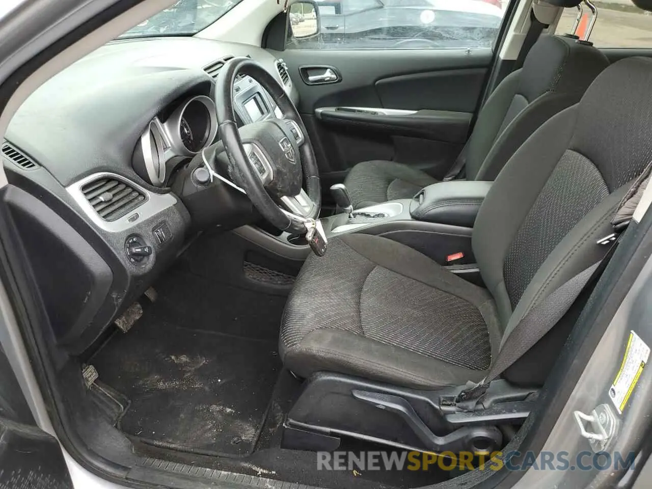 7 fotografías del automóvil dañado 3C4PDCBB8KT779253 DODGE JOURNEY 2019