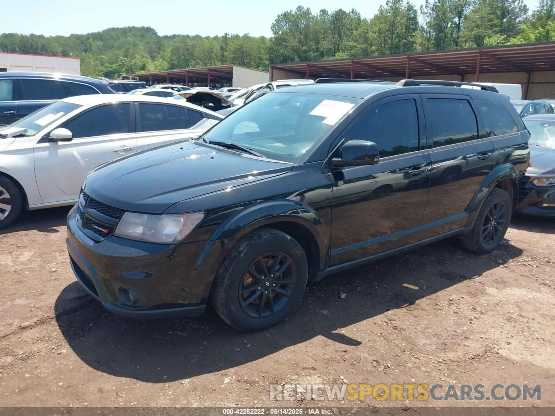 2 fotografías del automóvil dañado 3C4PDCBB9KT848614 DODGE JOURNEY 2019