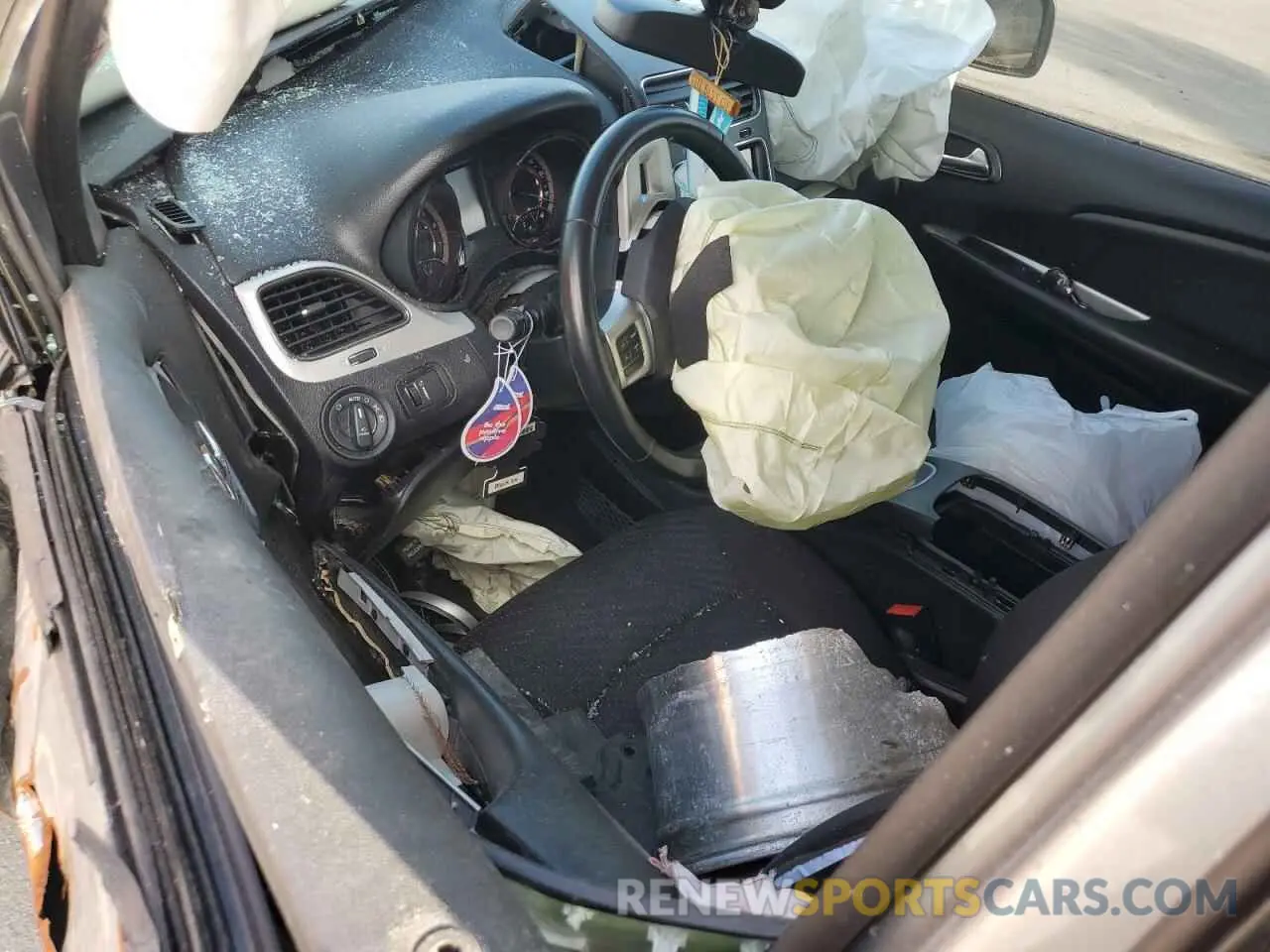 8 fotografías del automóvil dañado 3C4PDCBB9KT861850 DODGE JOURNEY 2019