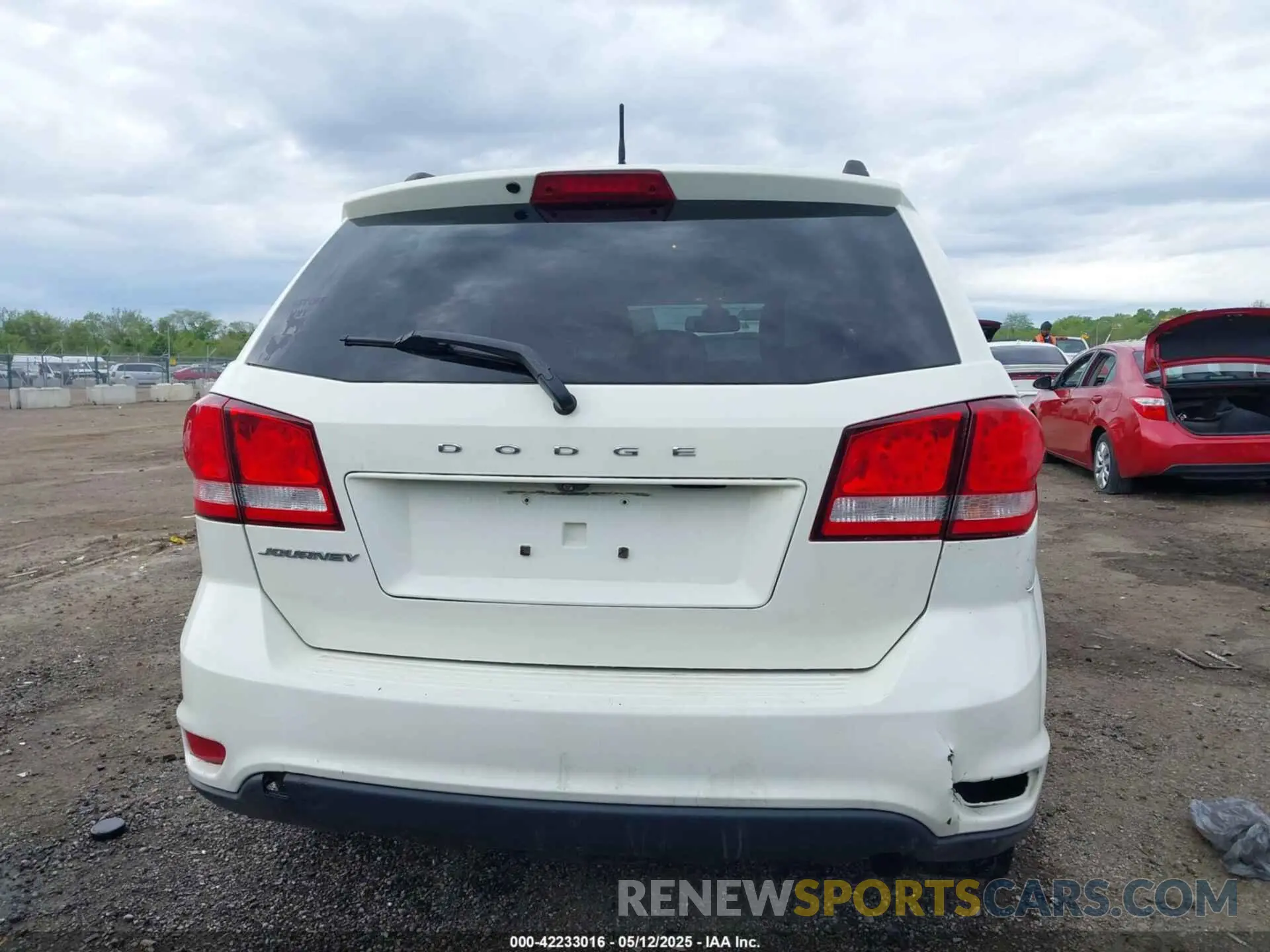 16 fotografías del automóvil dañado 3C4PDCBBXKT738042 DODGE JOURNEY 2019