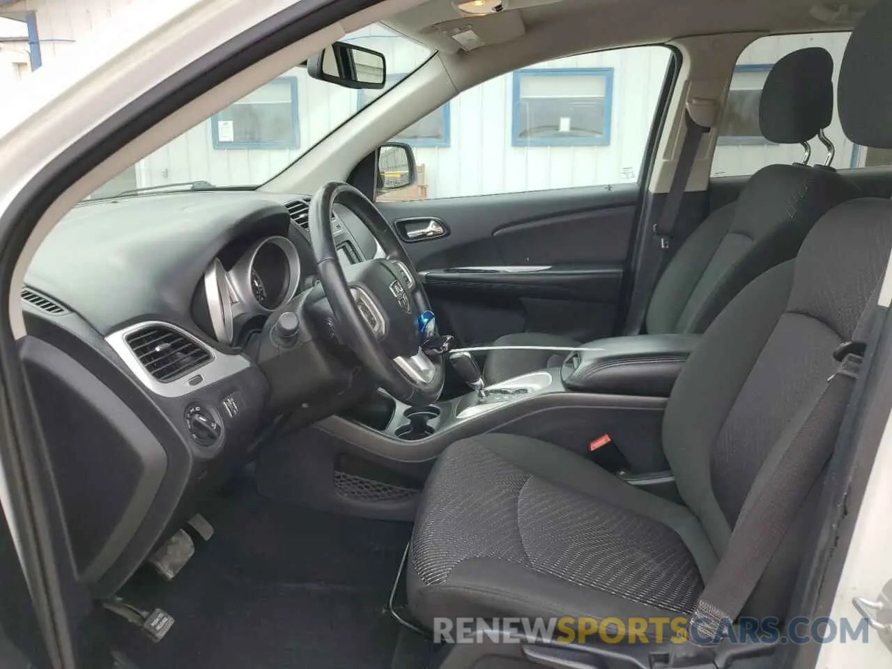 7 fotografías del automóvil dañado 3C4PDCBBXKT835323 DODGE JOURNEY 2019