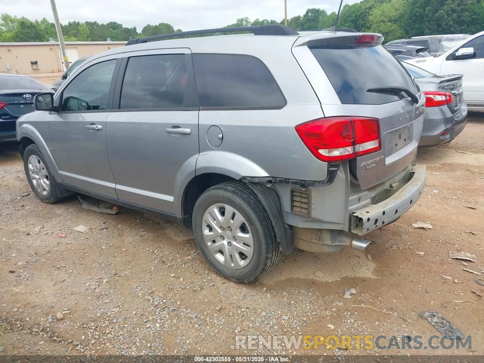 3 fotografías del automóvil dañado 3C4PDCBG1KT701313 DODGE JOURNEY 2019