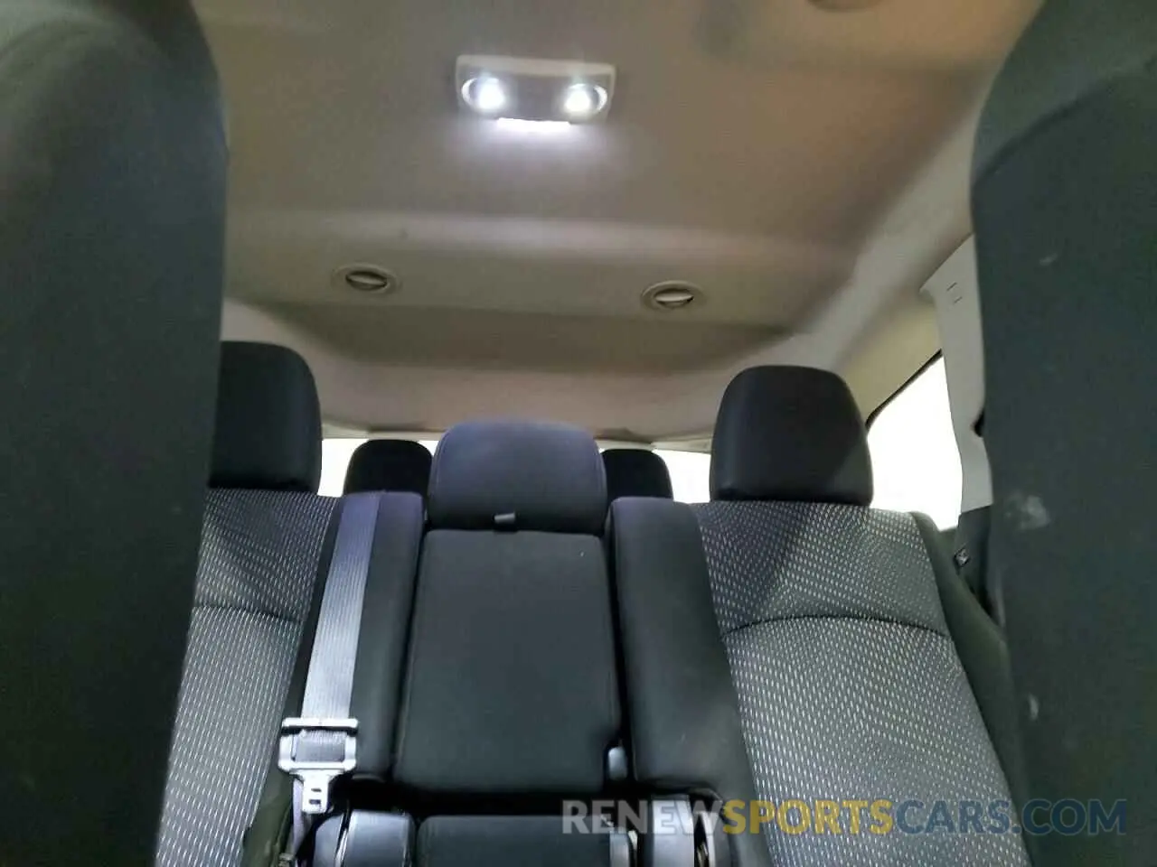 10 fotografías del automóvil dañado 3C4PDCBG2KT873270 DODGE JOURNEY 2019