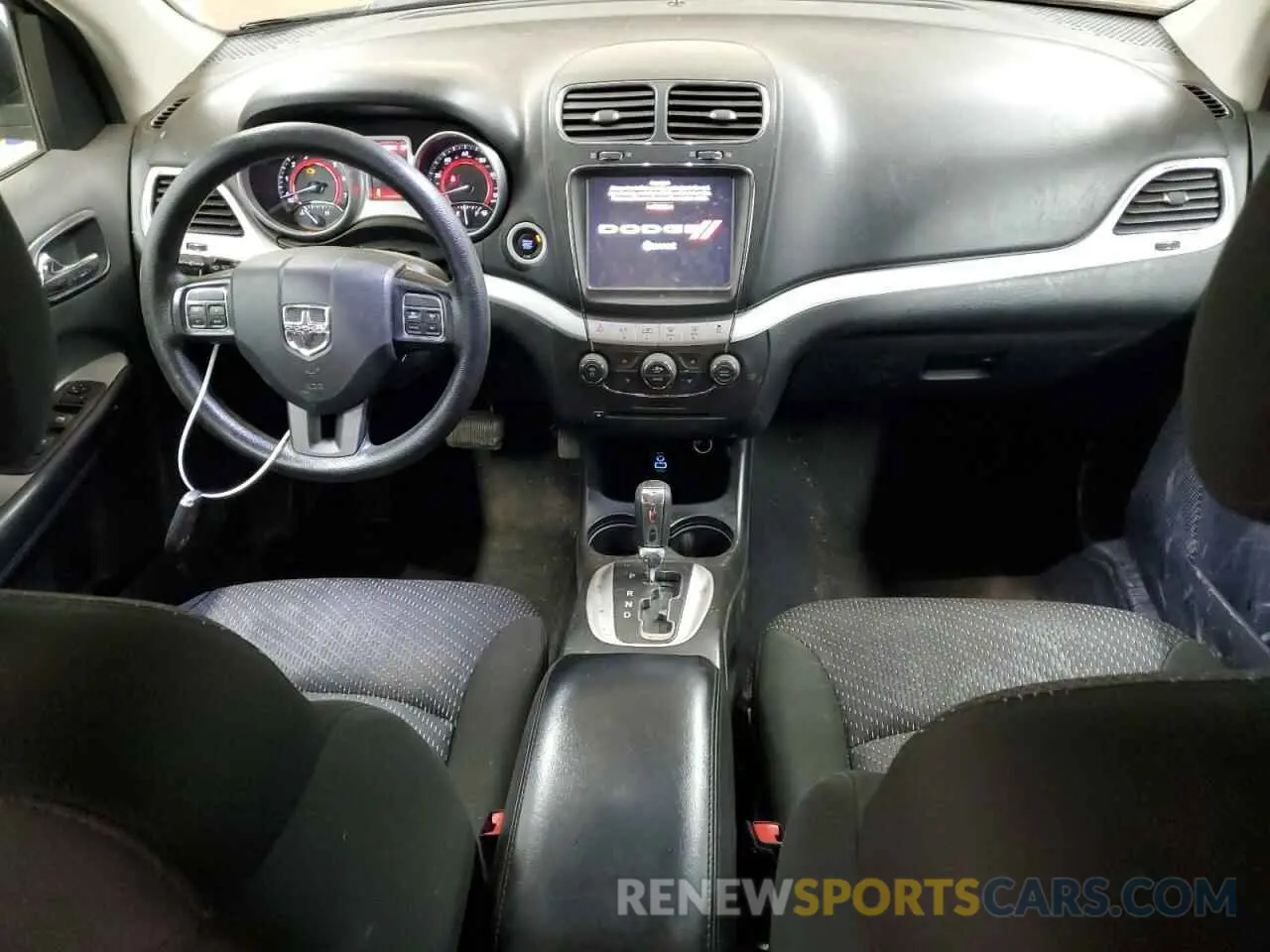 8 fotografías del automóvil dañado 3C4PDCBG2KT873270 DODGE JOURNEY 2019