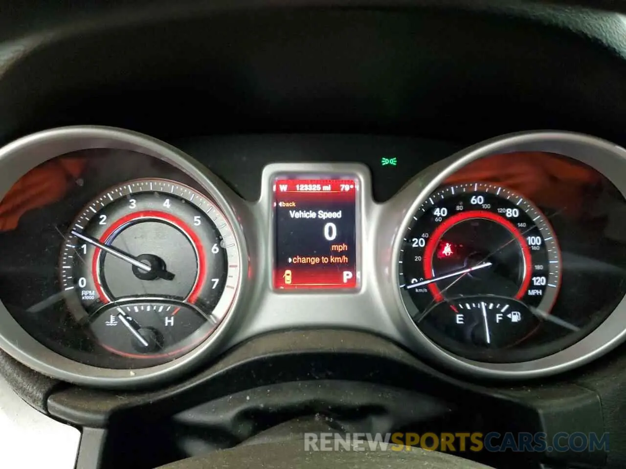 9 fotografías del automóvil dañado 3C4PDCBG2KT873270 DODGE JOURNEY 2019
