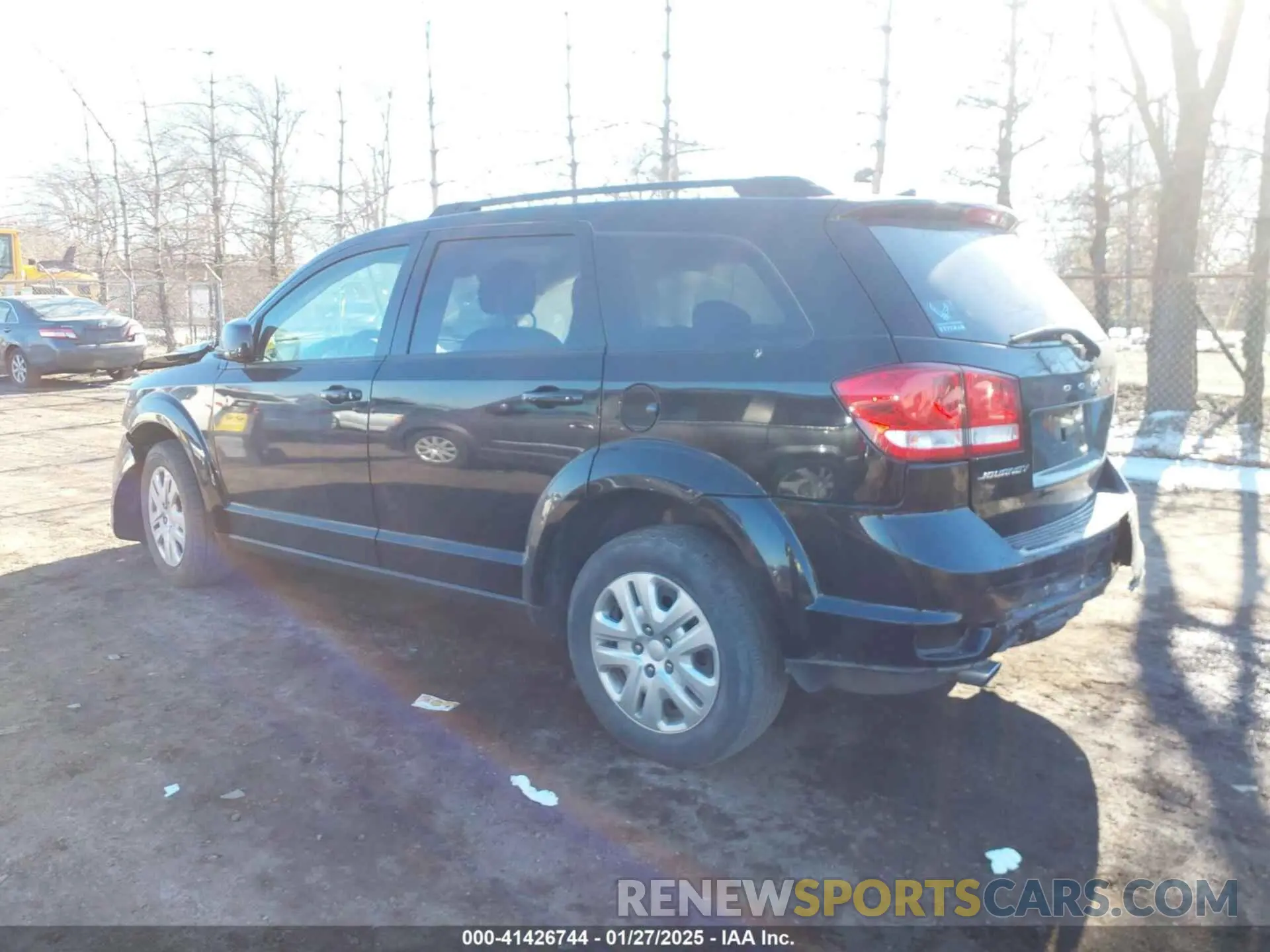 3 fotografías del automóvil dañado 3C4PDCBG6KT874924 DODGE JOURNEY 2019