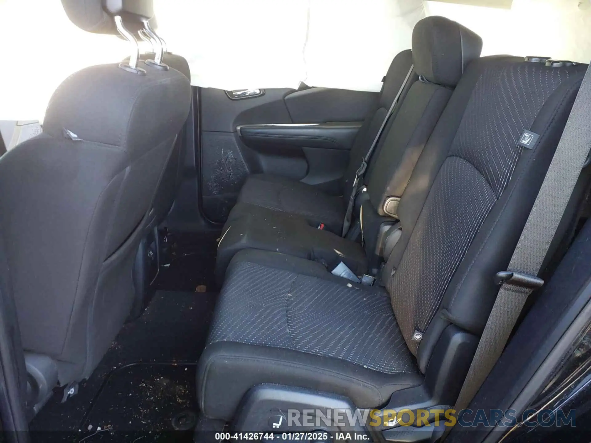 8 fotografías del automóvil dañado 3C4PDCBG6KT874924 DODGE JOURNEY 2019